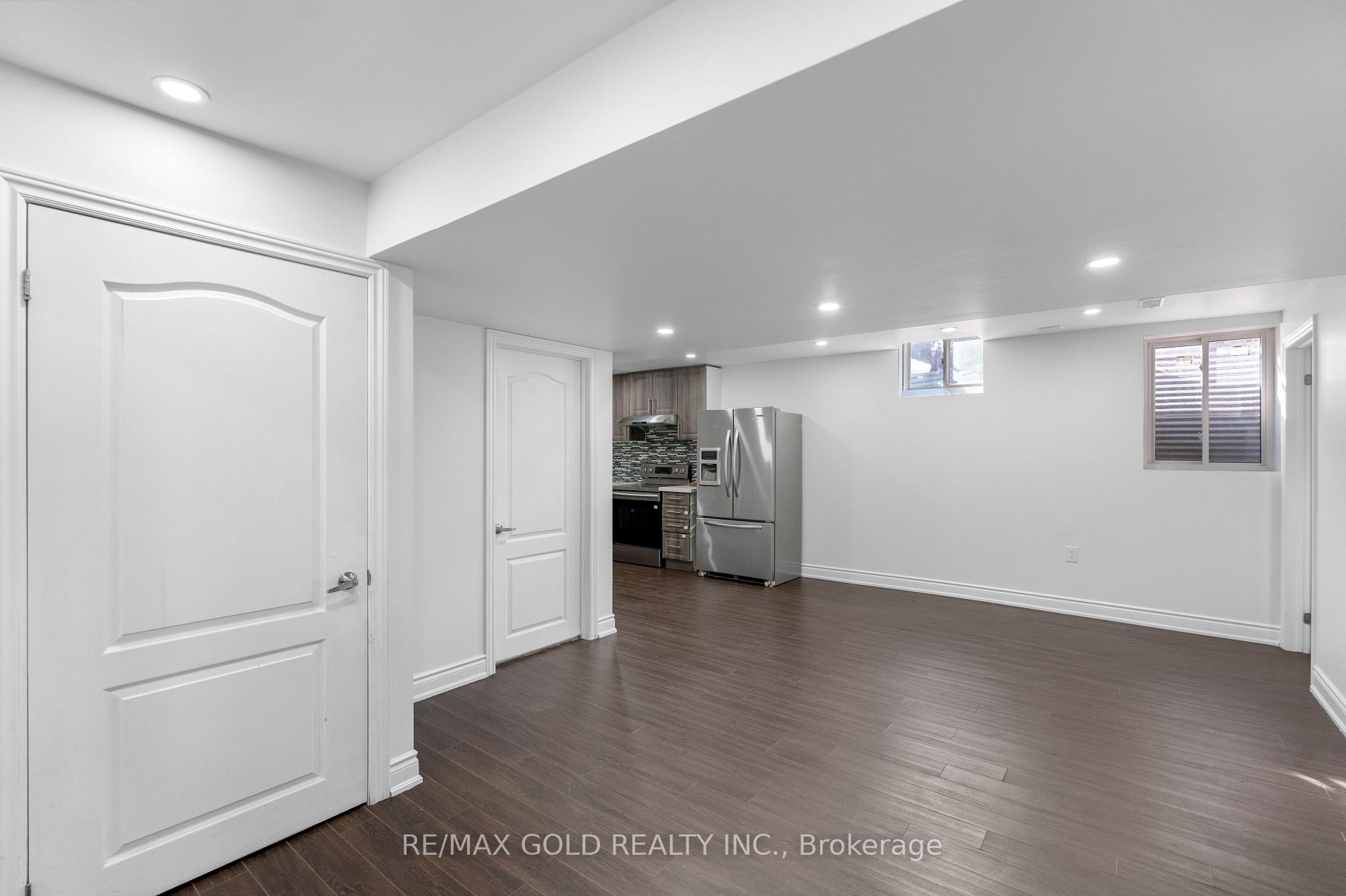 Photo 41 of 99 Watsonbrook Drive, Brampton, Sandringham-Wellington — HOMEH
