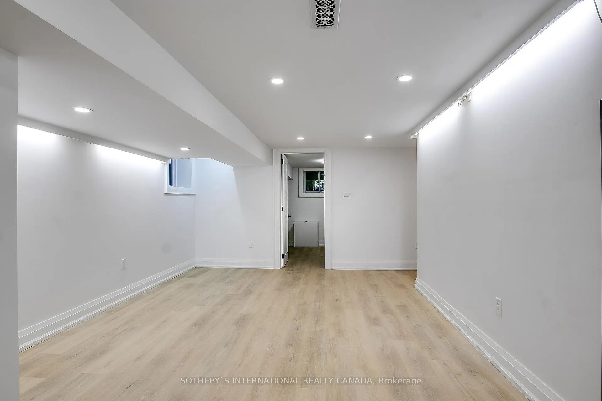 Photo 13 of Unit Lower, 149 Carlaw Avenue, Toronto, South Riverdale — HOMEH