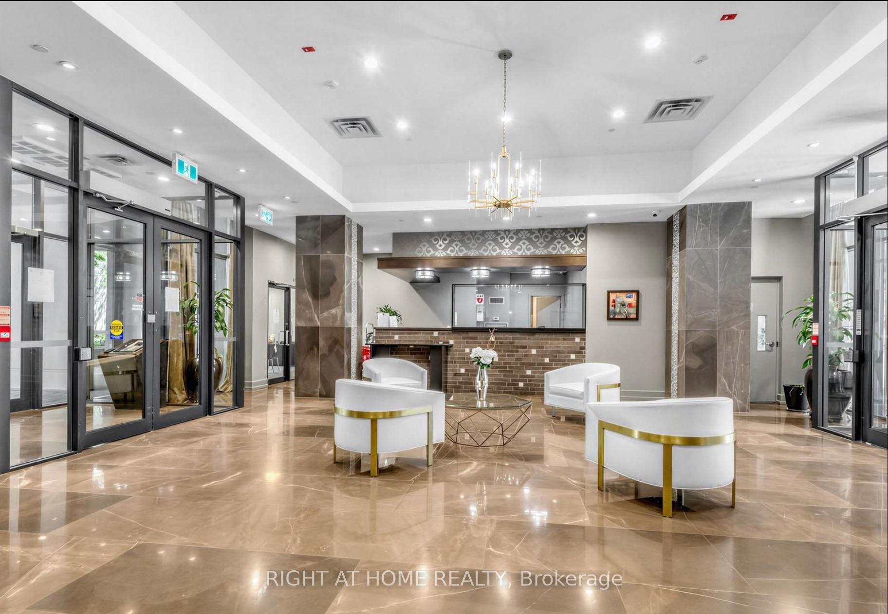 Photo 2 of Unit 403, 650 Sheppard Avenue E, North York, Bayview Village — HOMEH