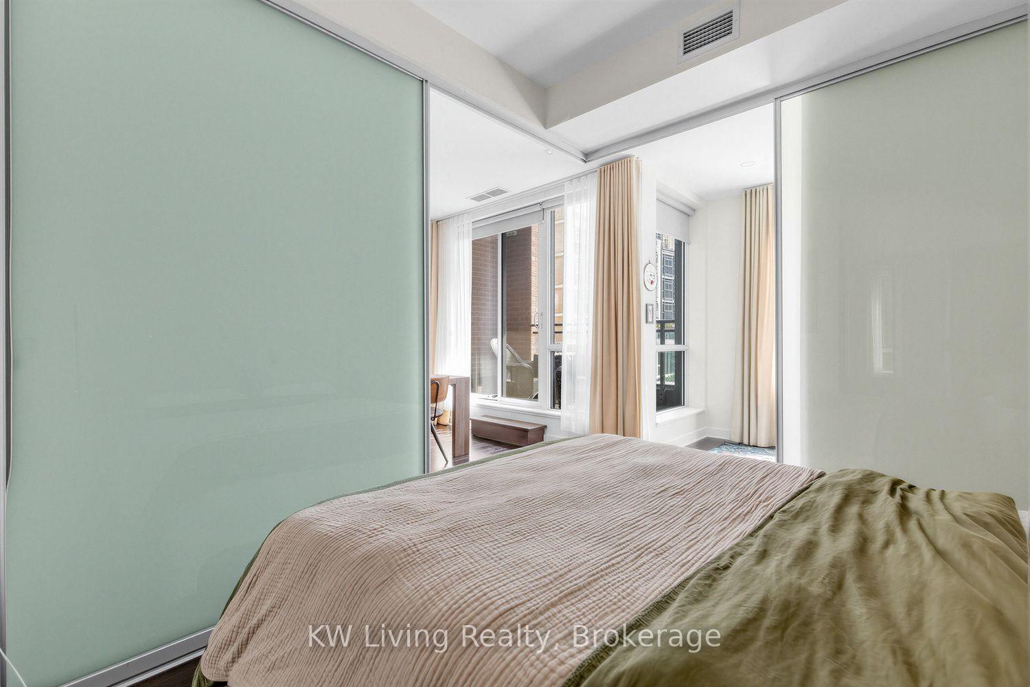 Photo 17 of Unit 305, 1171 Queen Street W, Toronto, Trinity-Bellwoods — HOMEH