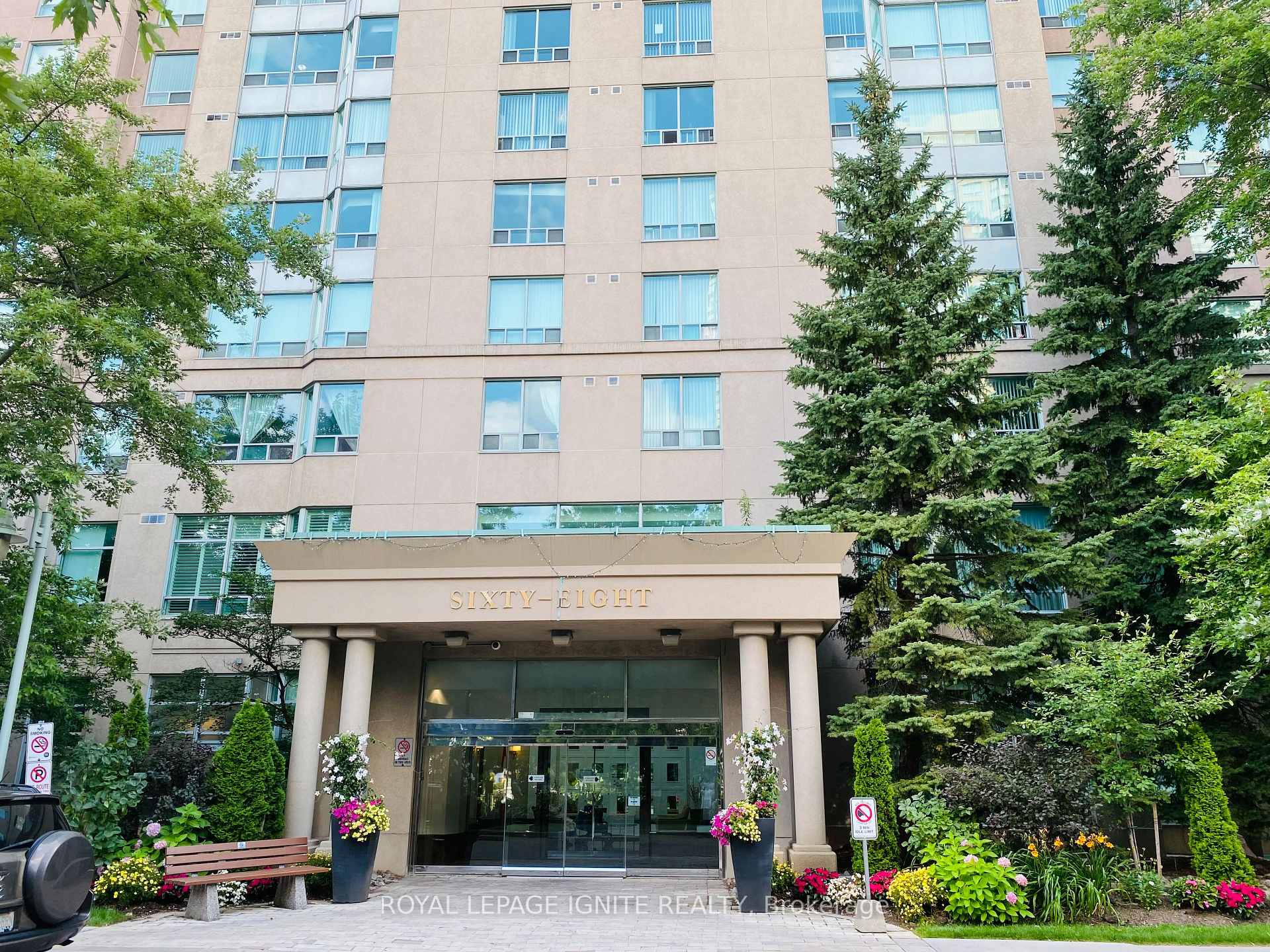 Photo 2 of Unit 2025, 68 Corporate Drive, Scarborough, Woburn — HOMEH