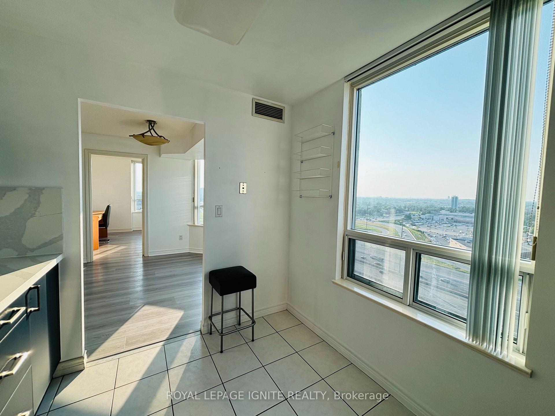 Photo 5 of Unit 2025, 68 Corporate Drive, Scarborough, Woburn — HOMEH