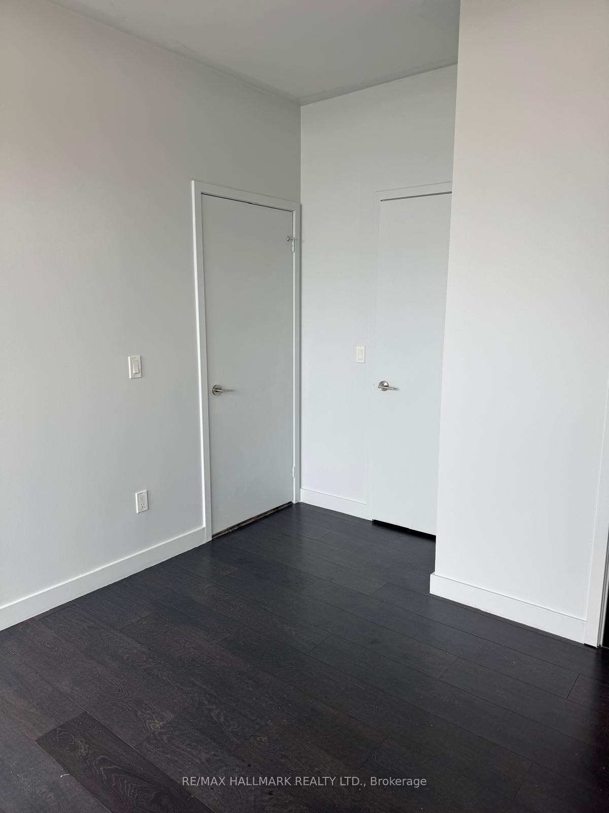 Photo 16 of Unit 3808, 8 Eglinton Avenue E, Toronto, Mount Pleasant West — HOMEH