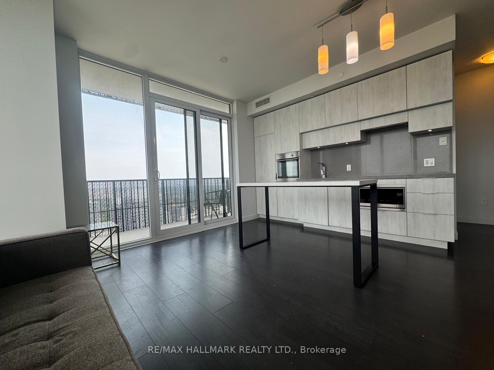 Photo 22 of Unit 3808, 8 Eglinton Avenue E, Toronto, Mount Pleasant West — HOMEH