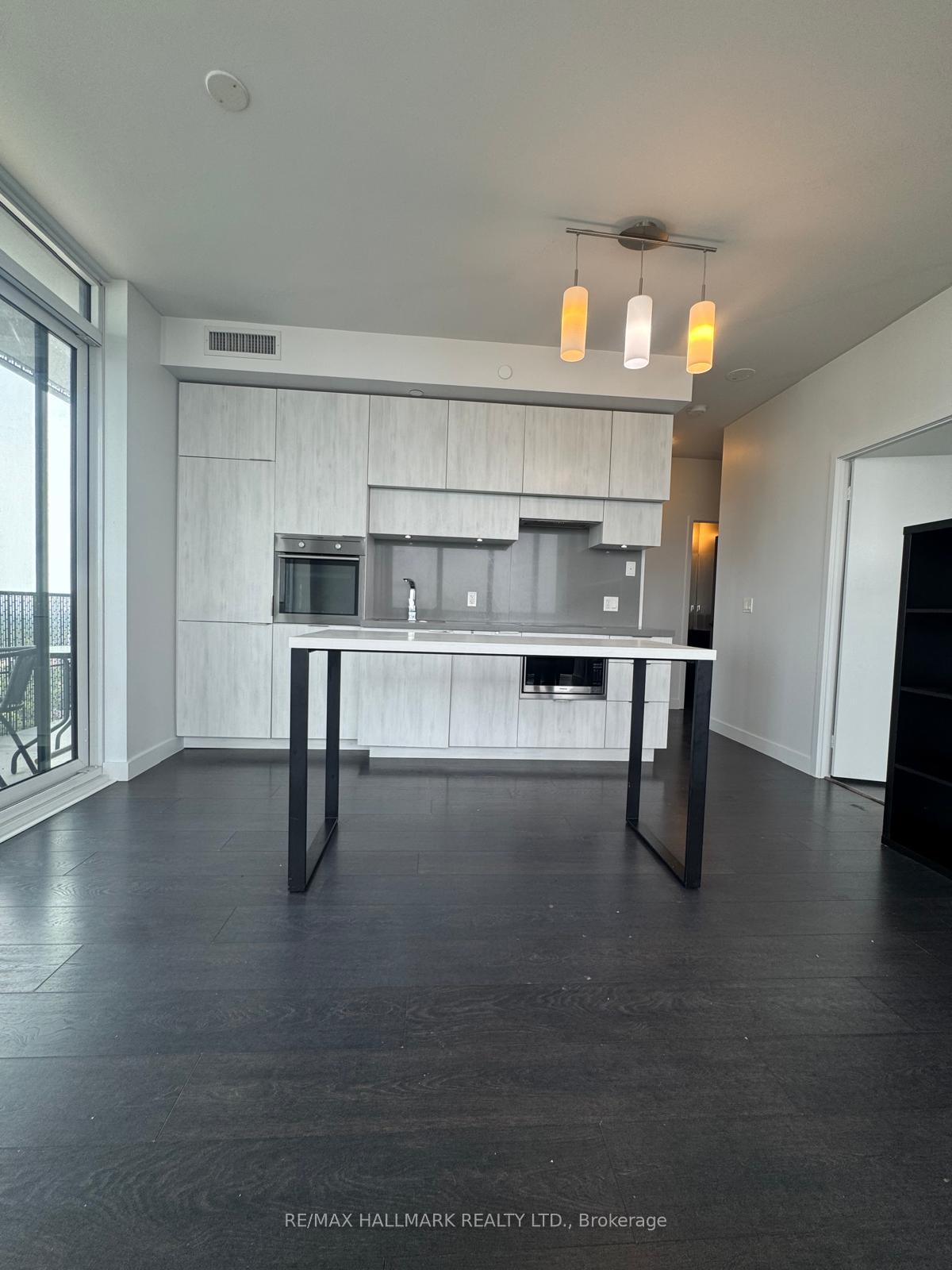 Photo 23 of Unit 3808, 8 Eglinton Avenue E, Toronto, Mount Pleasant West — HOMEH