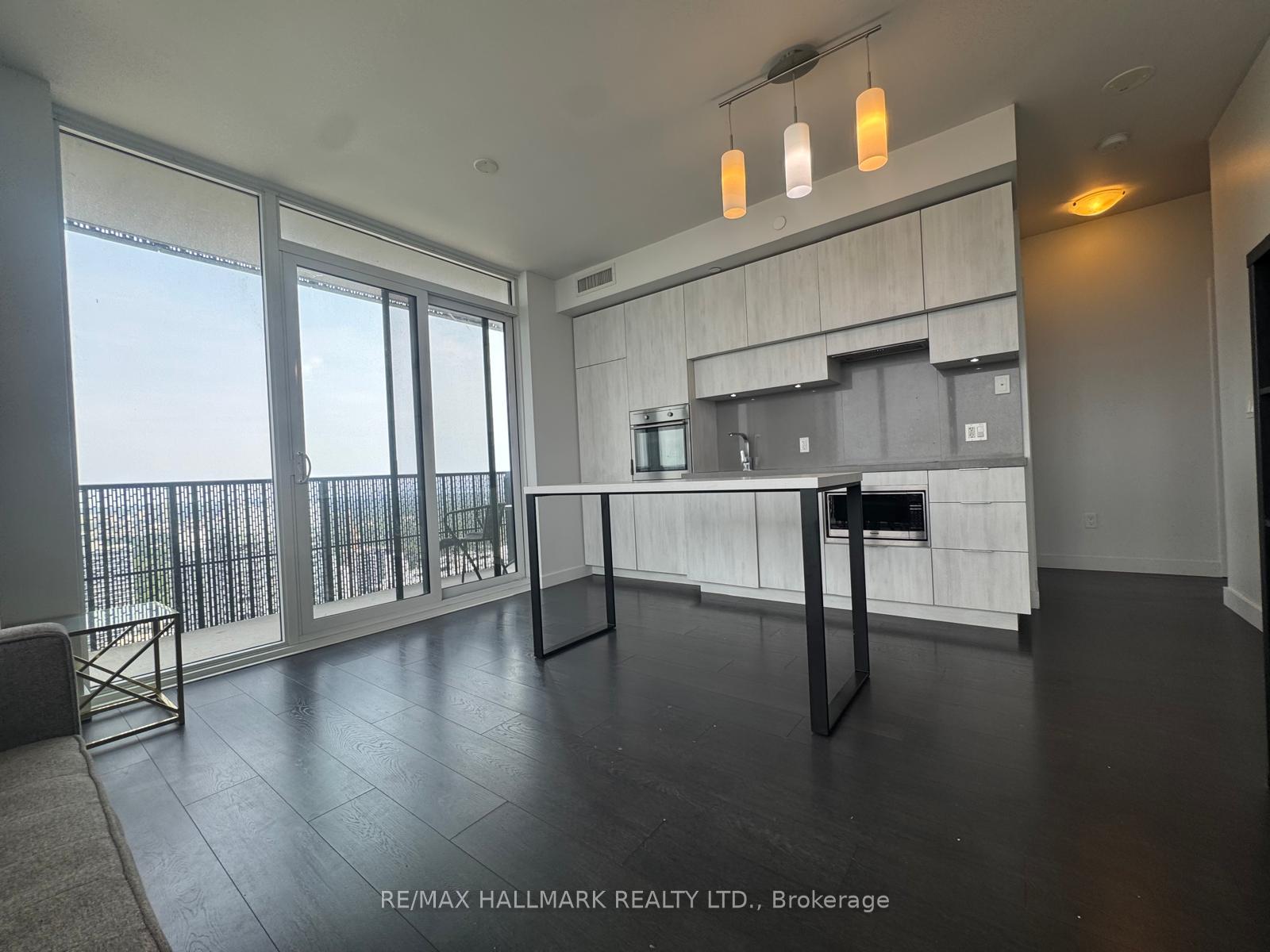 Photo 29 of Unit 3808, 8 Eglinton Avenue E, Toronto, Mount Pleasant West — HOMEH