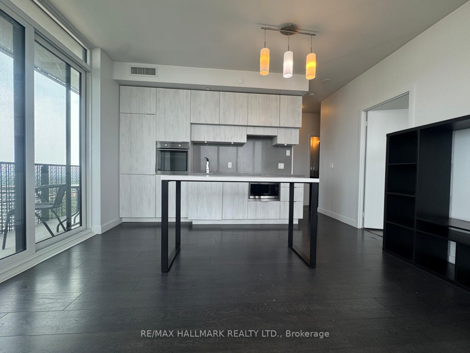 Photo 33 of Unit 3808, 8 Eglinton Avenue E, Toronto, Mount Pleasant West — HOMEH