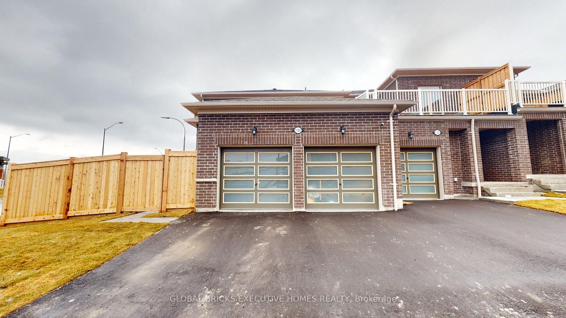 Photo 2 of 1124 Baltic Lane, Pickering, Rural Pickering — HOMEH