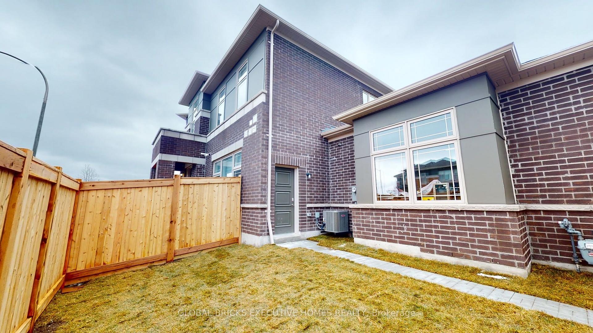 Photo 4 of 1124 Baltic Lane, Pickering, Rural Pickering — HOMEH