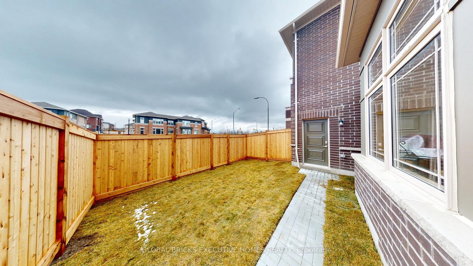Photo 5 of 1124 Baltic Lane, Pickering, Rural Pickering — HOMEH