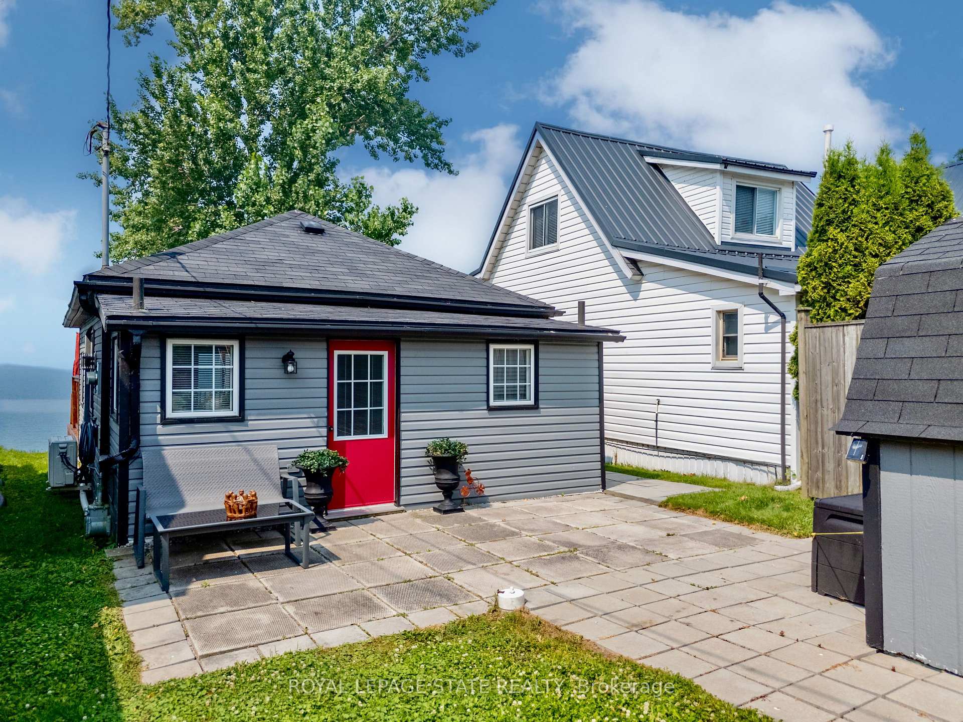 Photo of 6 Lakeside Drive