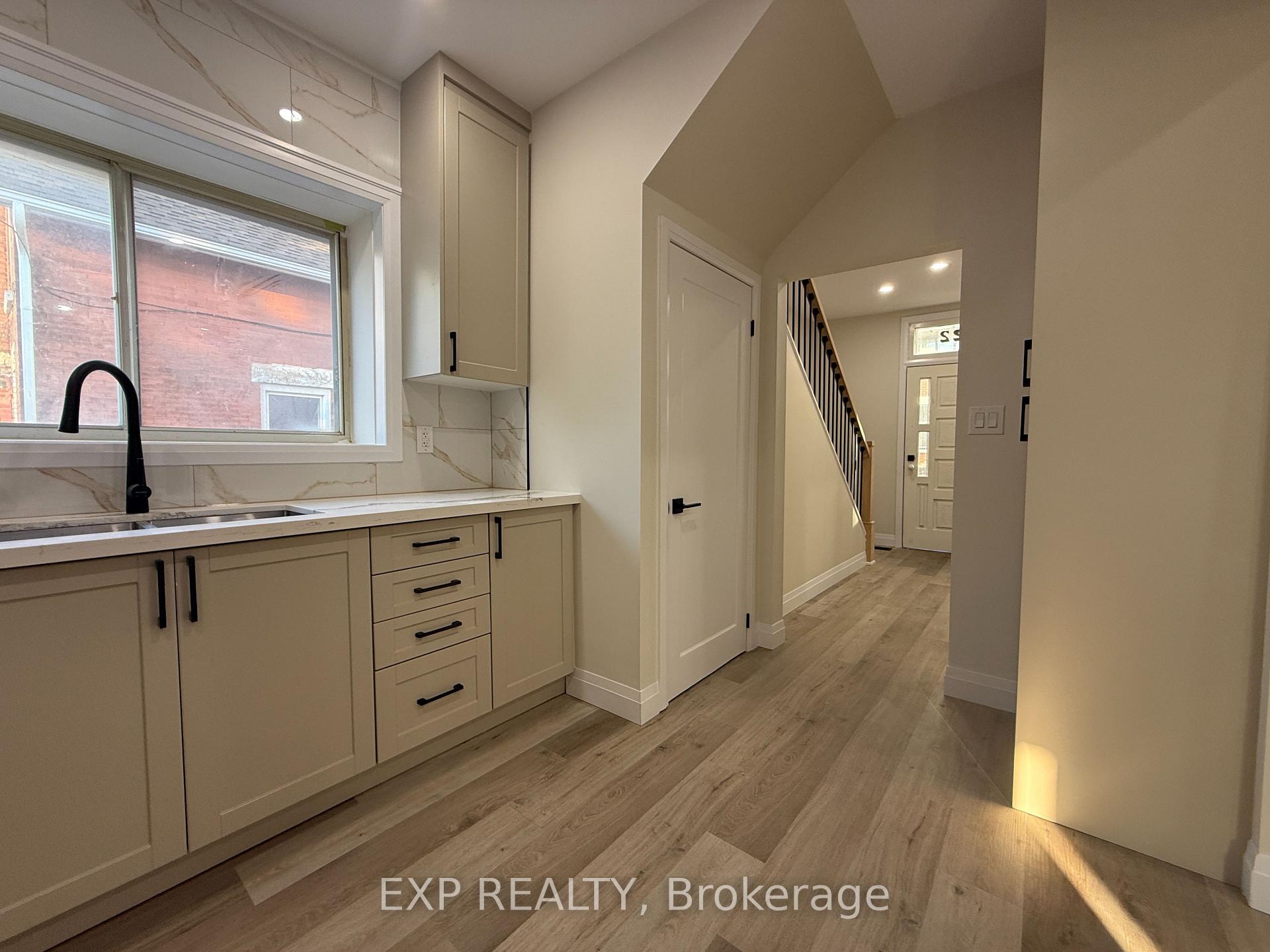 Photo 4 of Unit Upper, 122 Alice Street, Guelph, Downtown — HOMEH