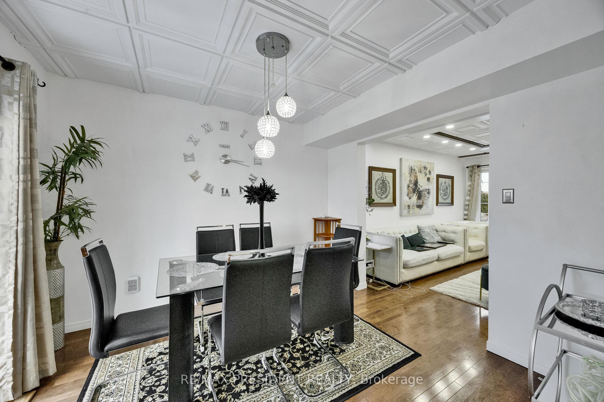 Photo 8 of Unit 18, 10 Chalkstone Drive, London, South X — HOMEH