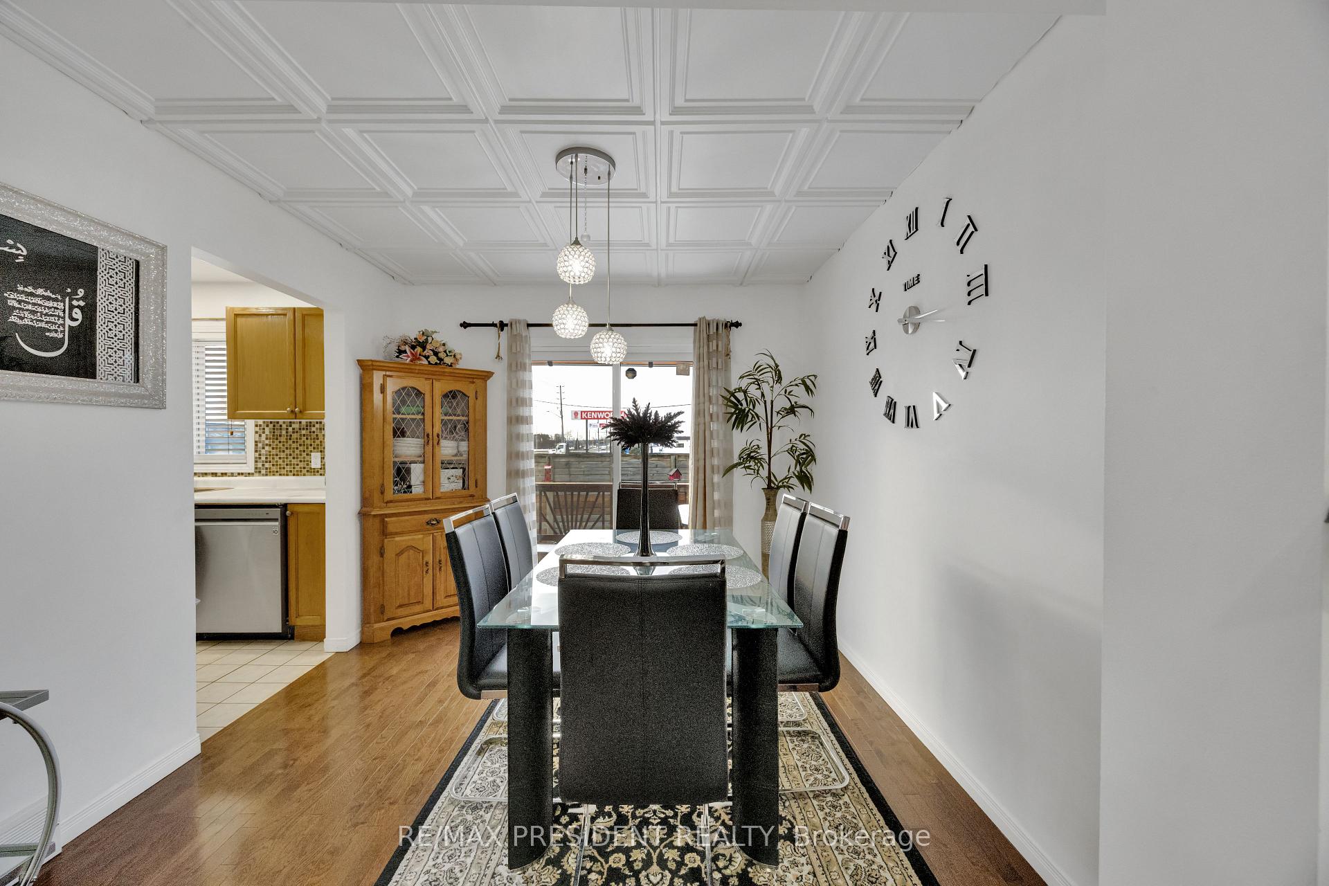 Photo 9 of Unit 18, 10 Chalkstone Drive, London, South X — HOMEH