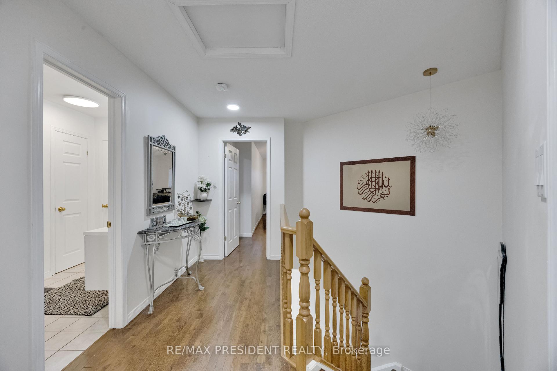 Photo 13 of Unit 18, 10 Chalkstone Drive, London, South X — HOMEH