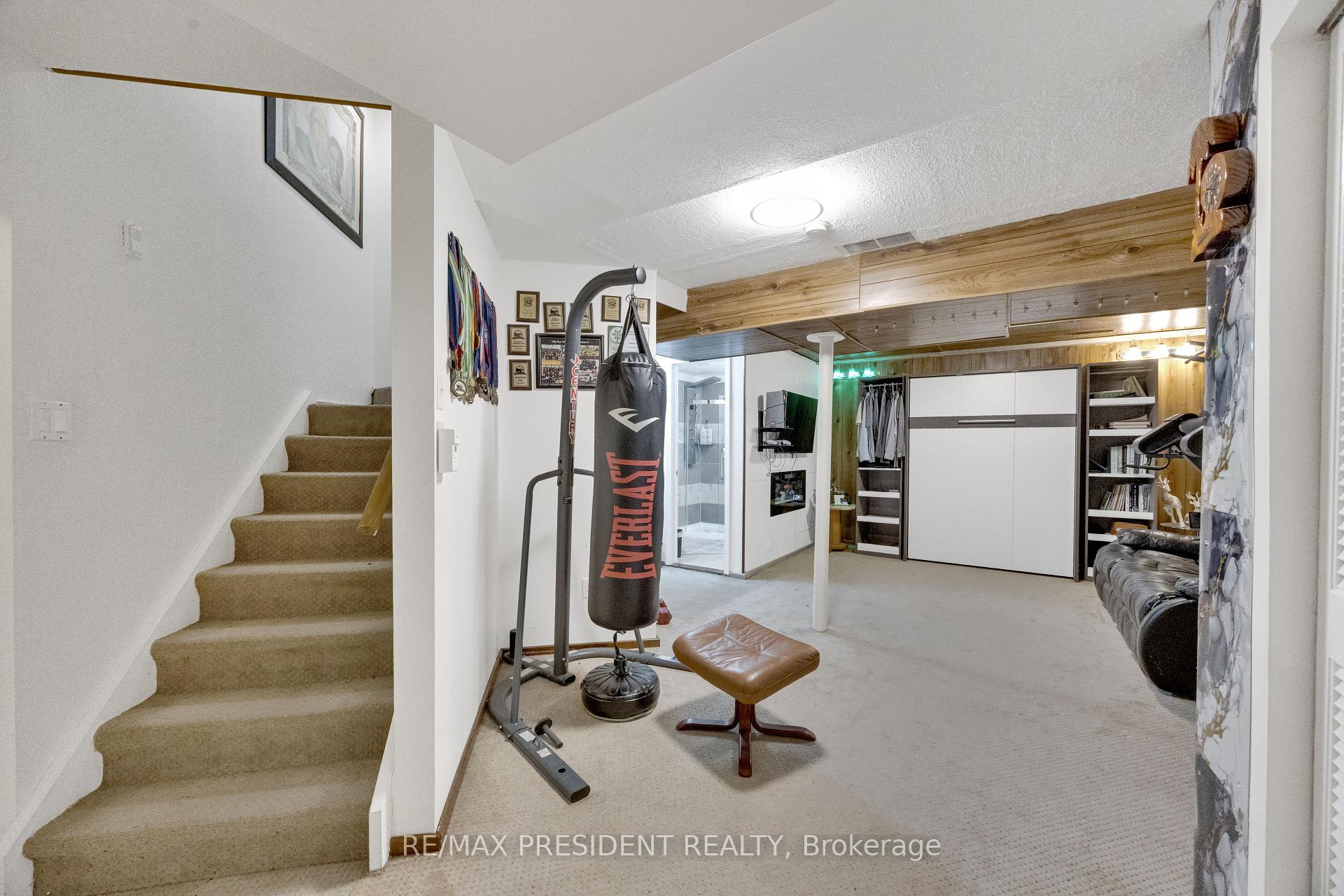 Photo 24 of Unit 18, 10 Chalkstone Drive, London, South X — HOMEH