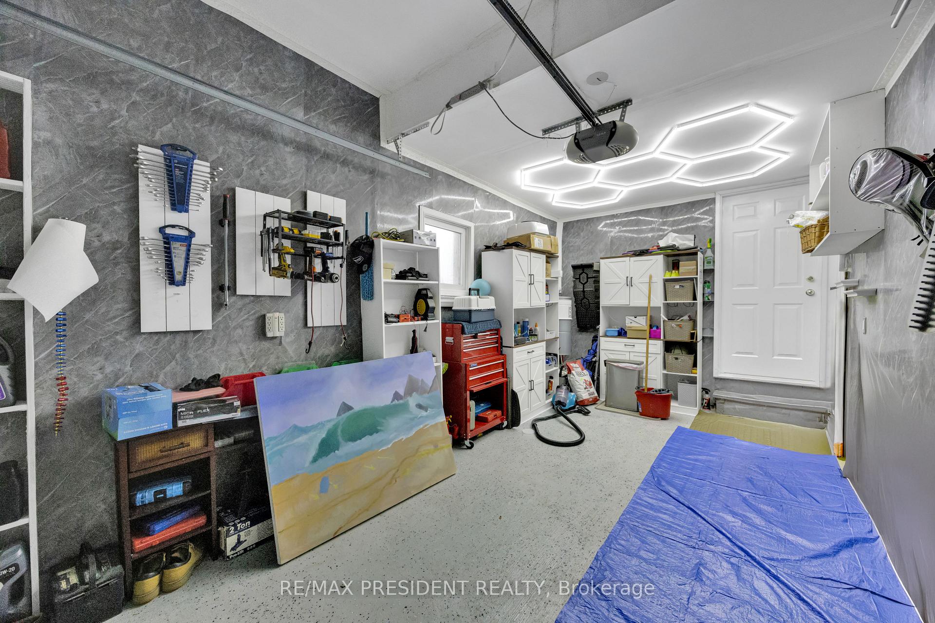 Photo 30 of Unit 18, 10 Chalkstone Drive, London, South X — HOMEH