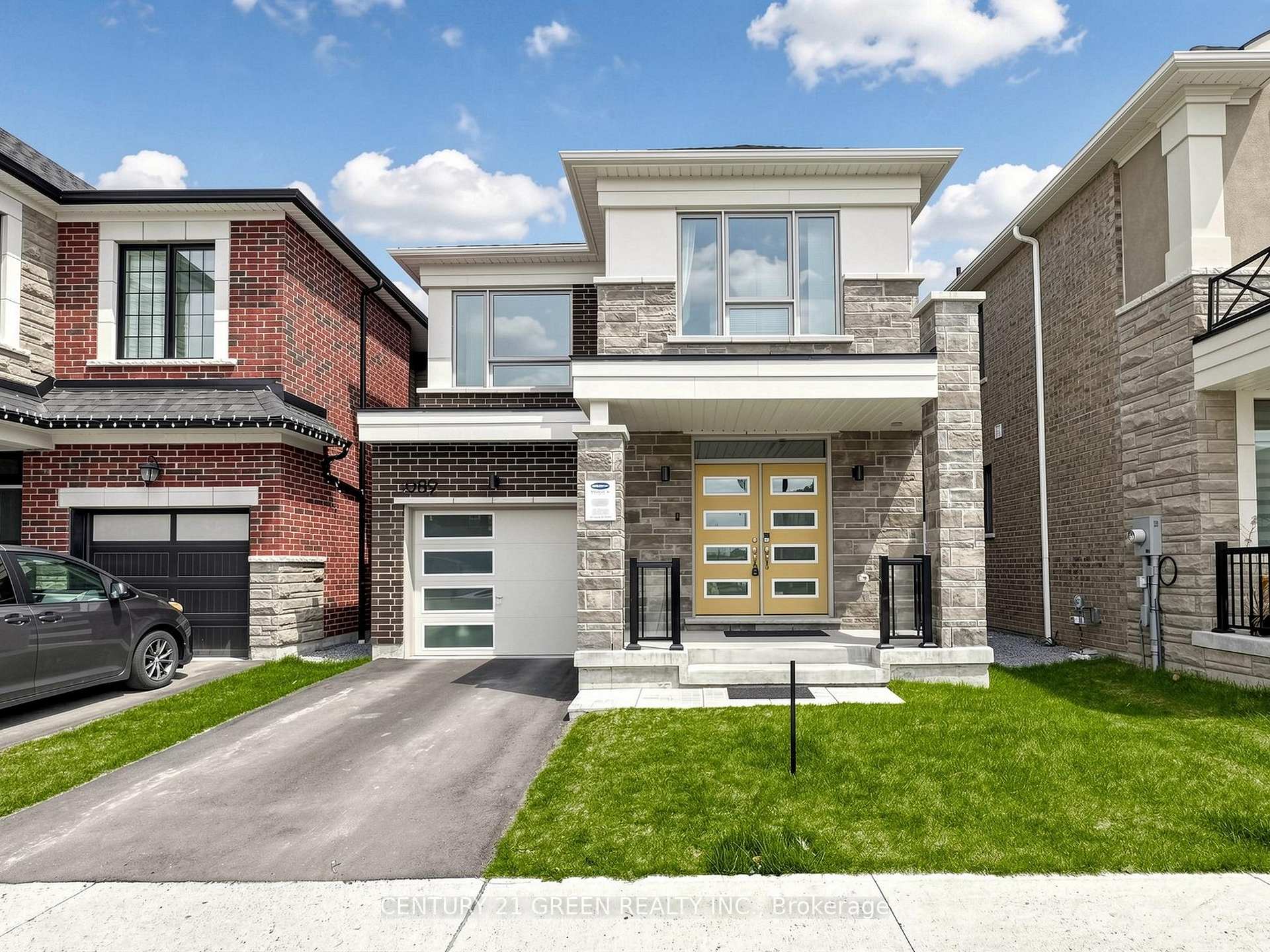 Photo 2 of 3089 Blazing Star Avenue, Pickering, Rural Pickering — HOMEH