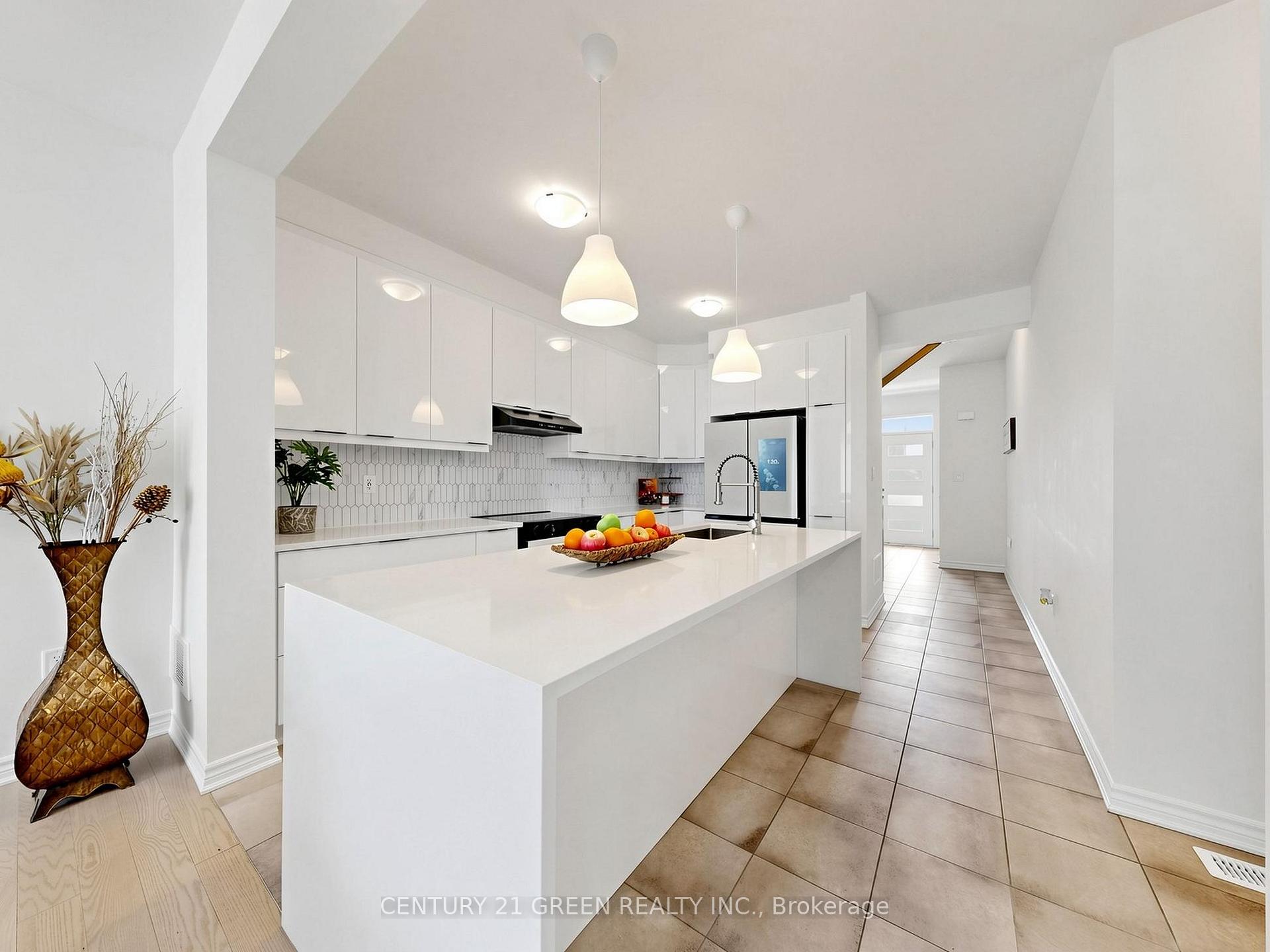 Photo 12 of 3089 Blazing Star Avenue, Pickering, Rural Pickering — HOMEH