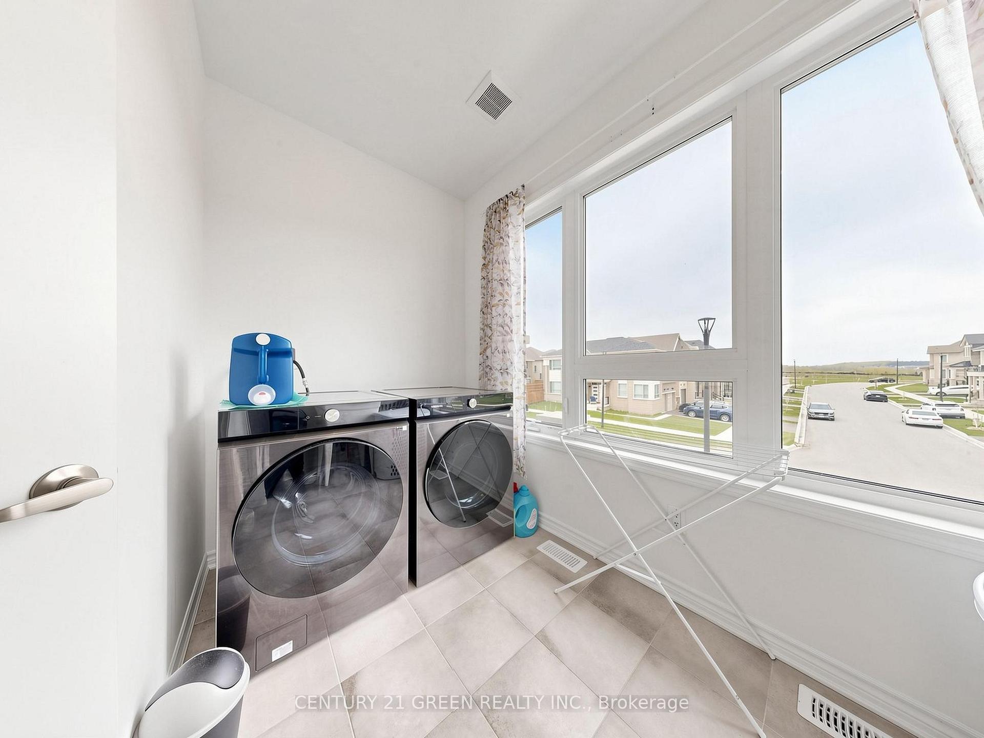 Photo 34 of 3089 Blazing Star Avenue, Pickering, Rural Pickering — HOMEH