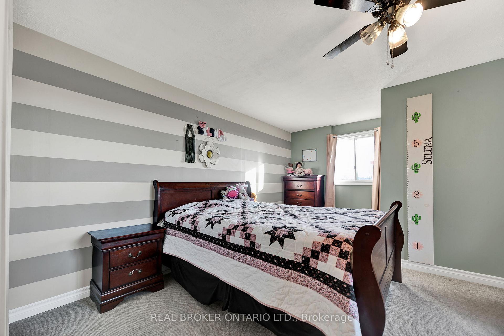 Photo 18 of 3766 Lobsinger Line, Wellesley — HOMEH