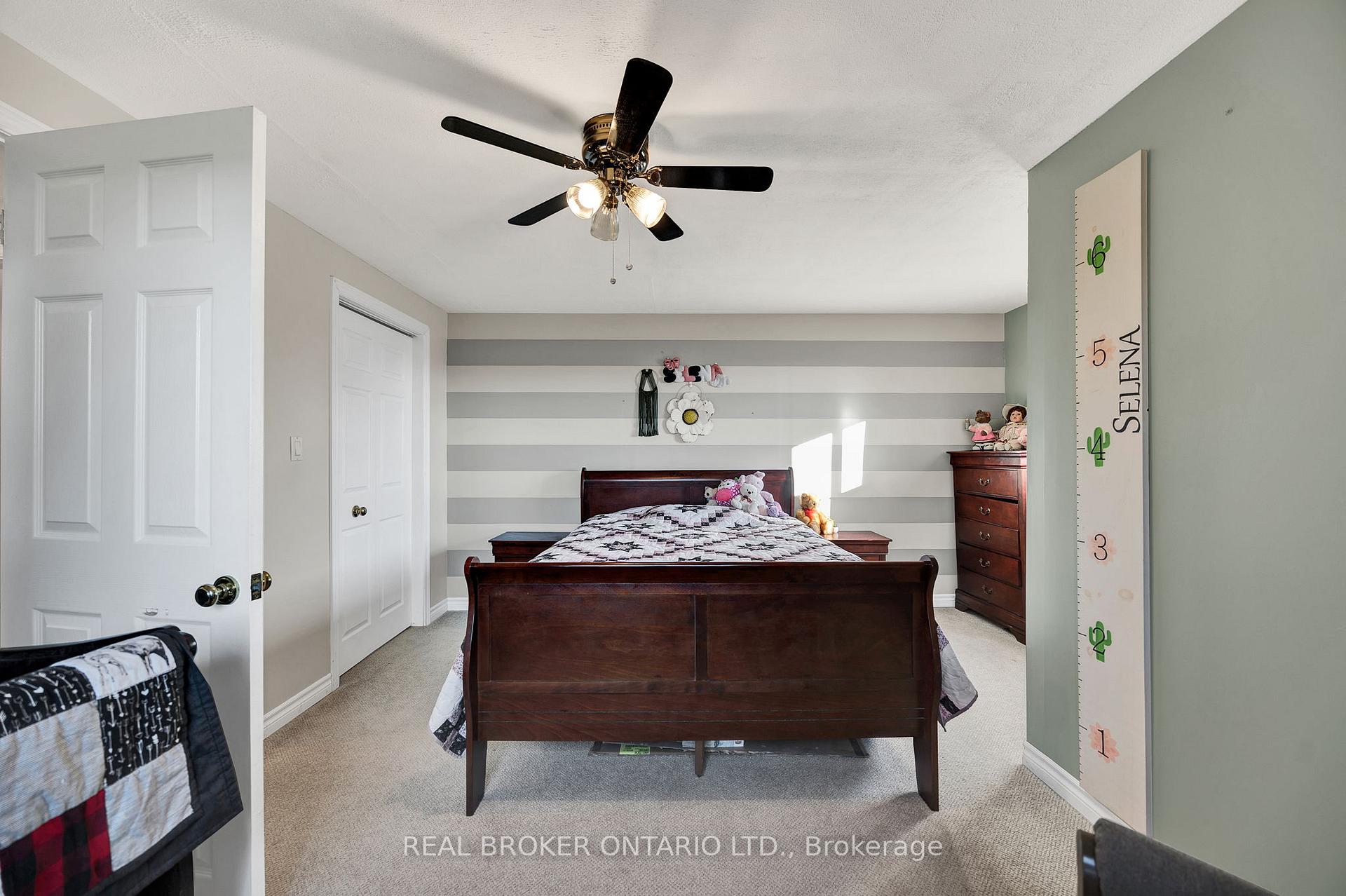 Photo 19 of 3766 Lobsinger Line, Wellesley — HOMEH