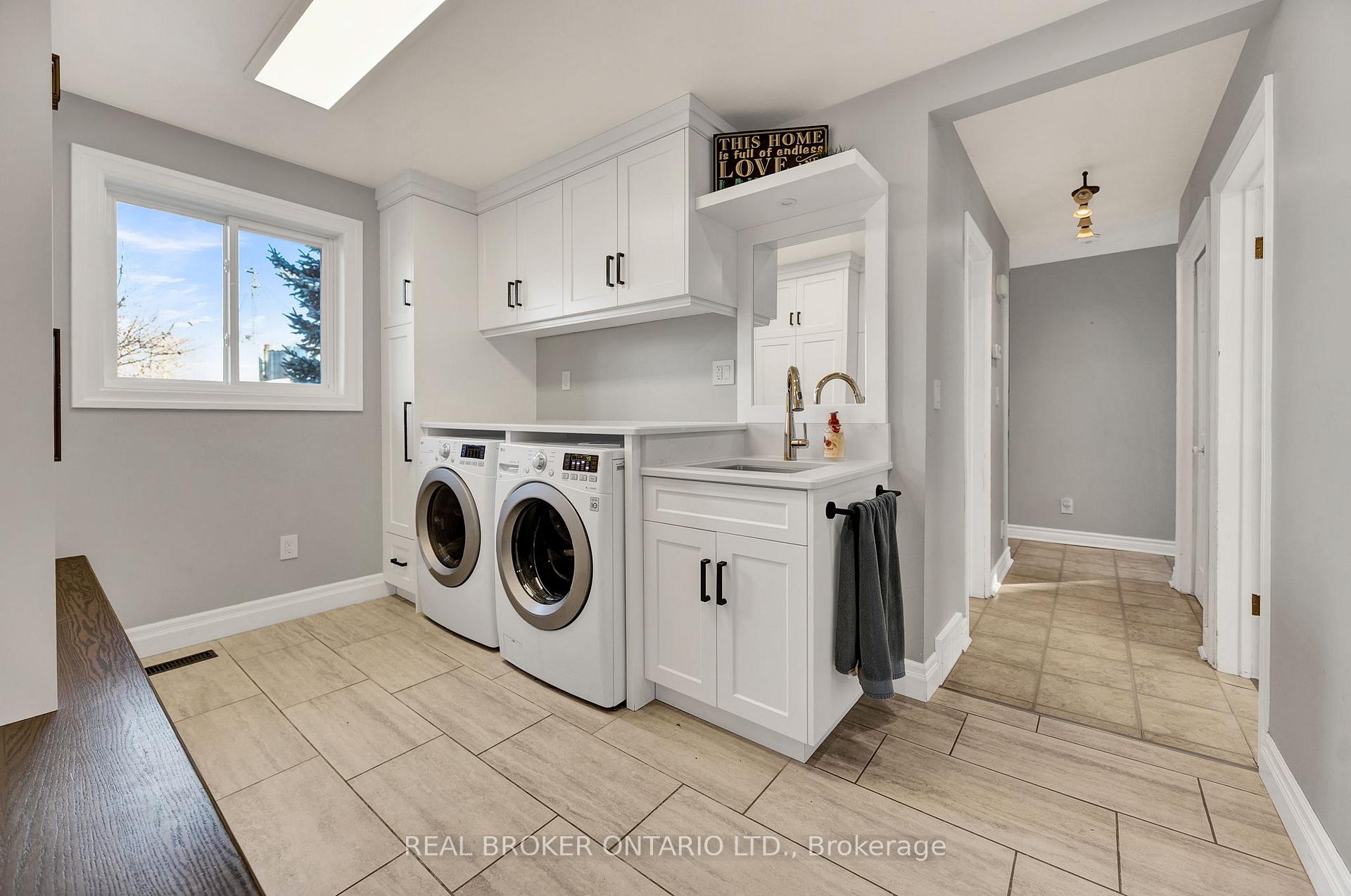 Photo 21 of 3766 Lobsinger Line, Wellesley — HOMEH