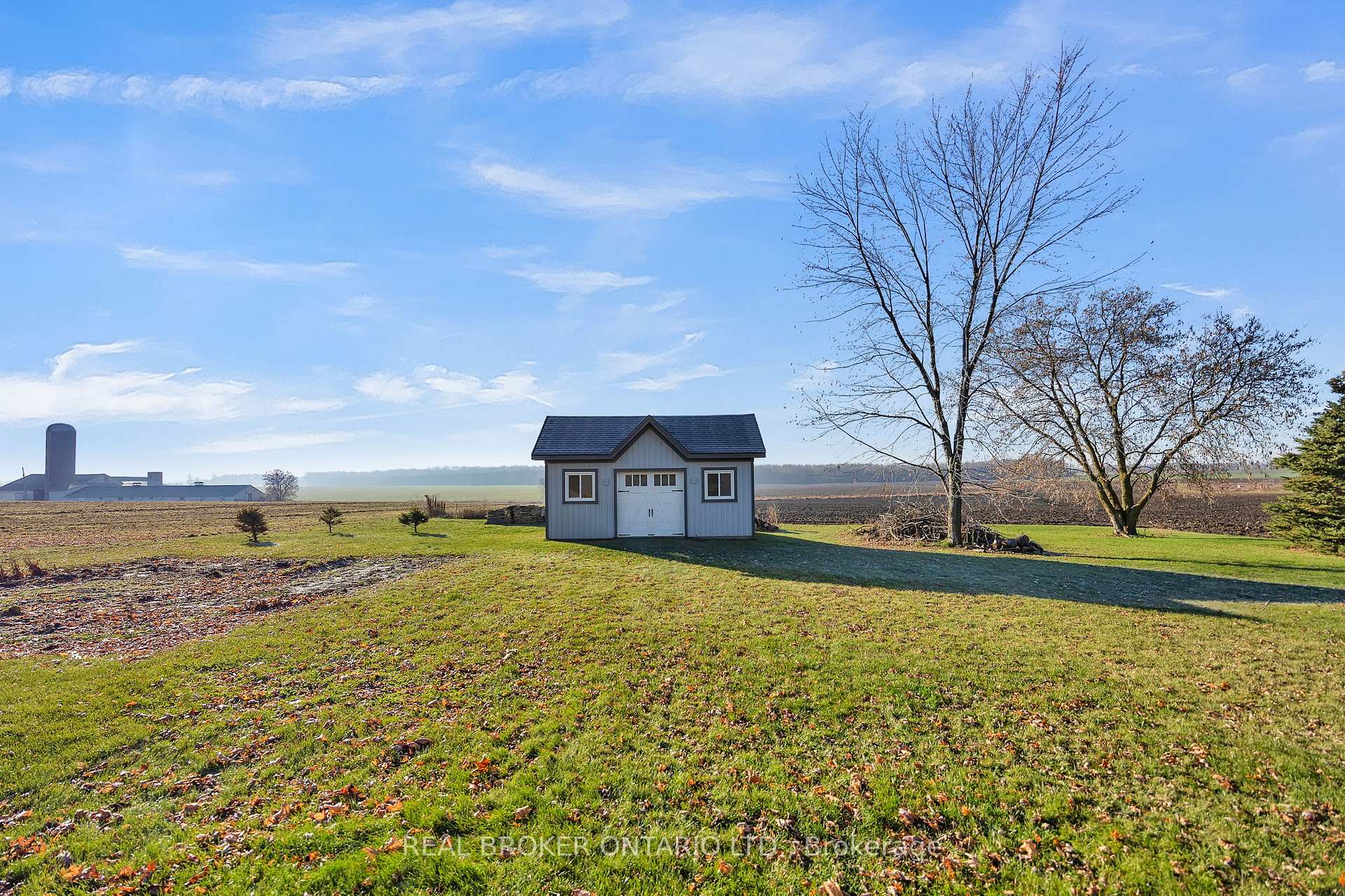 Photo 29 of 3766 Lobsinger Line, Wellesley — HOMEH