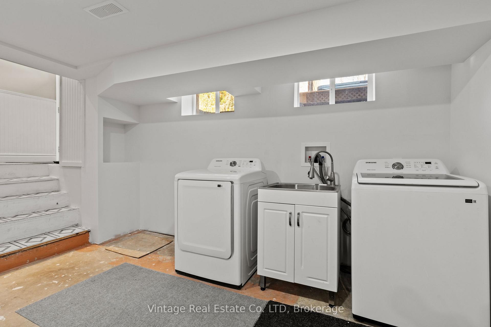 Photo 21 of 1841 Sunset Lane, St. Catharines, Rural Port — HOMEH