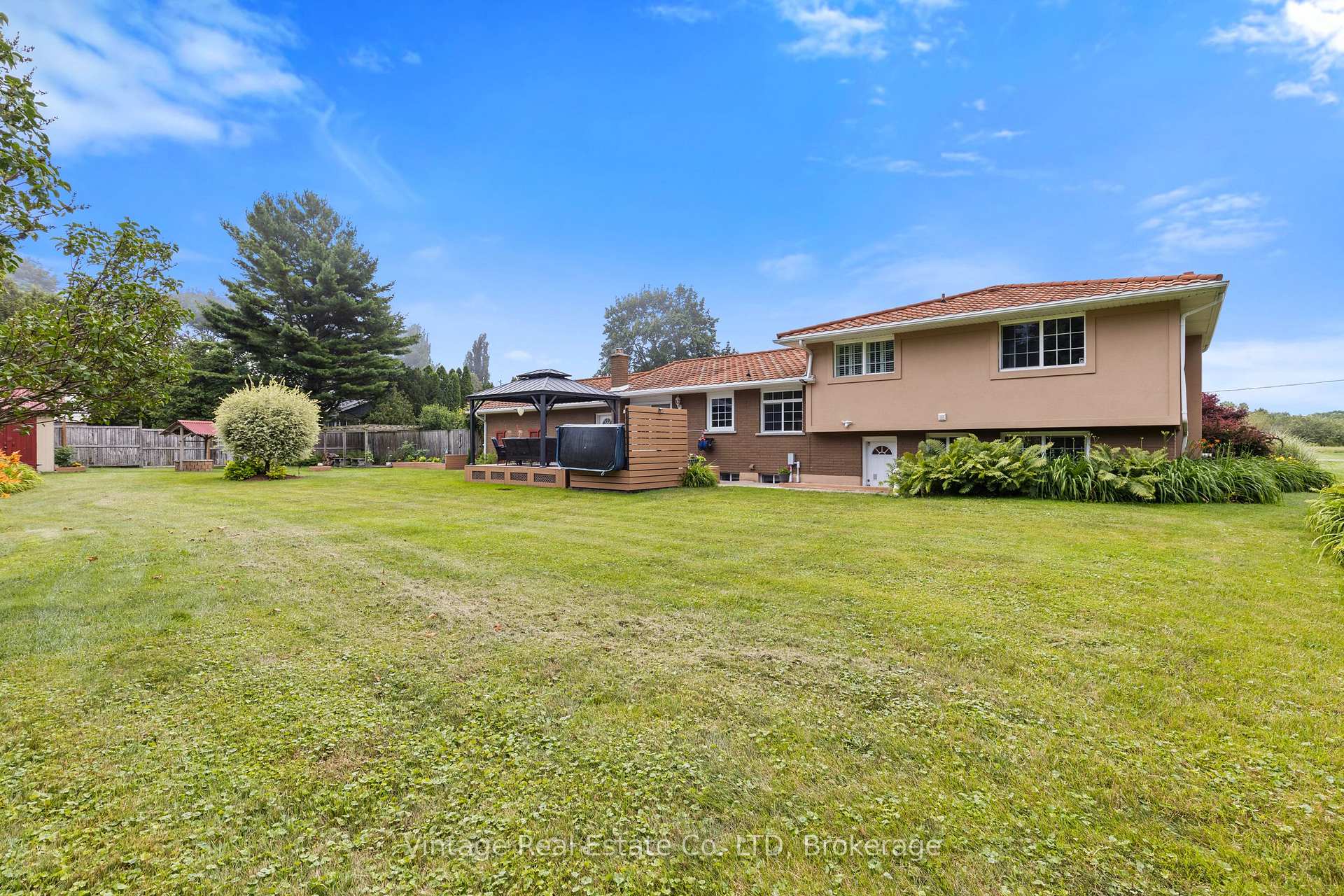 Photo 22 of 1841 Sunset Lane, St. Catharines, Rural Port — HOMEH