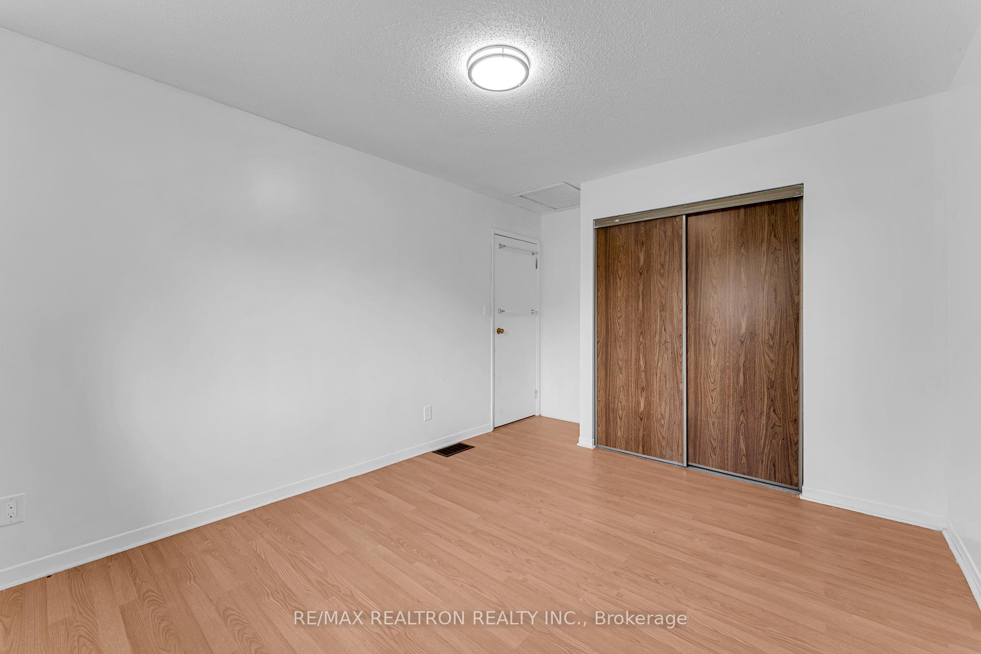 Photo 17 of 709 Ridley Drive, Kingston, North of Taylor-Kidd Blvd — HOMEH