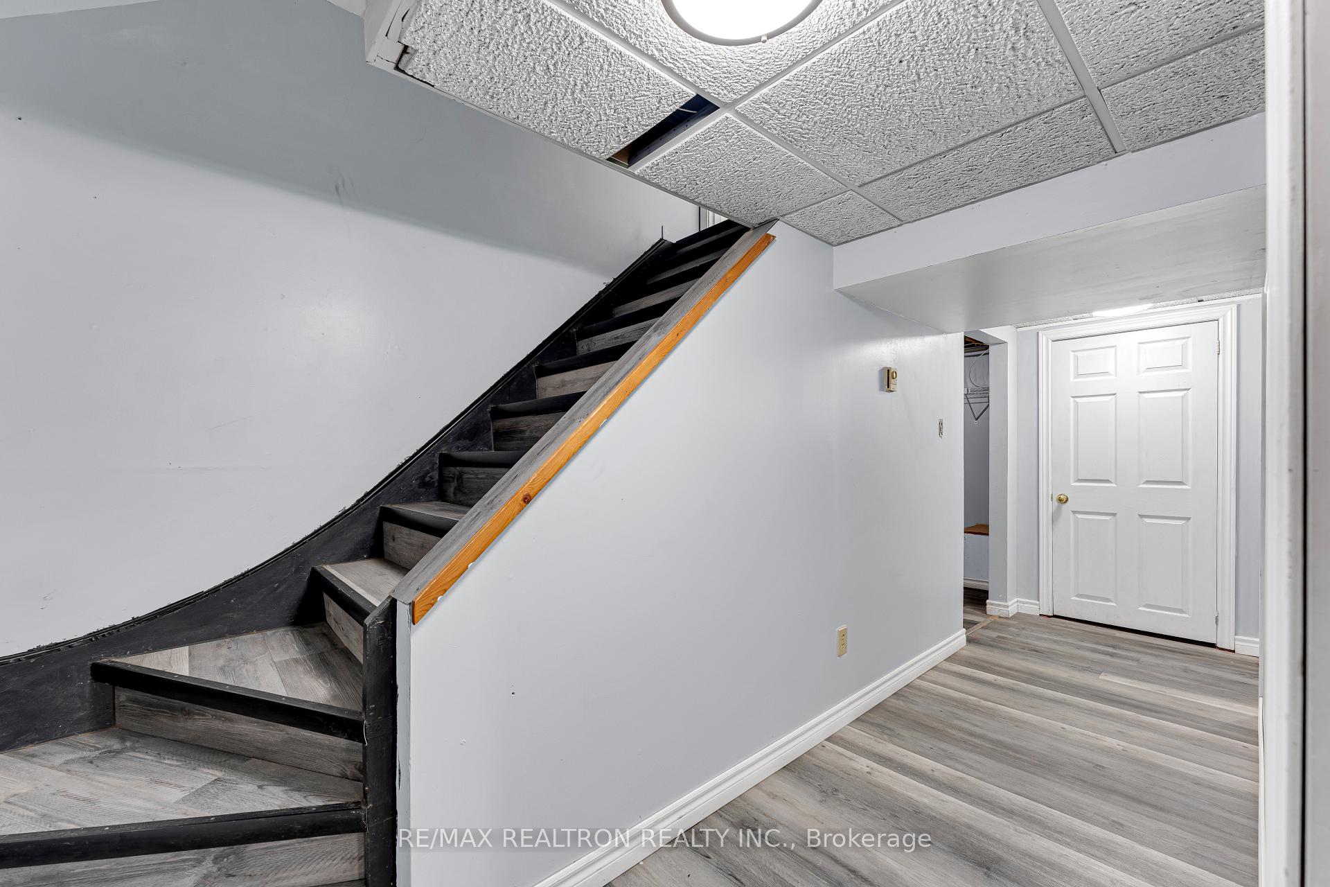 Photo 24 of 709 Ridley Drive, Kingston, North of Taylor-Kidd Blvd — HOMEH