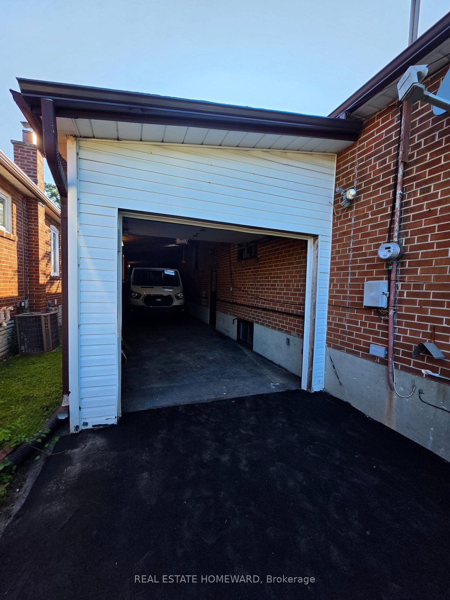 Photo 5 of 30 Beacon Road, Scarborough, Dorset Park — HOMEH