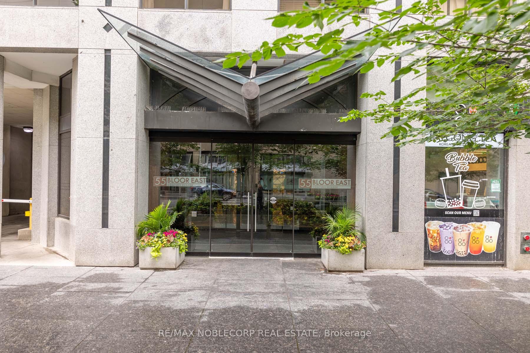 Photo 6 of Unit 609, 55 Bloor Street E, Toronto, Church-Yonge Corridor — HOMEH