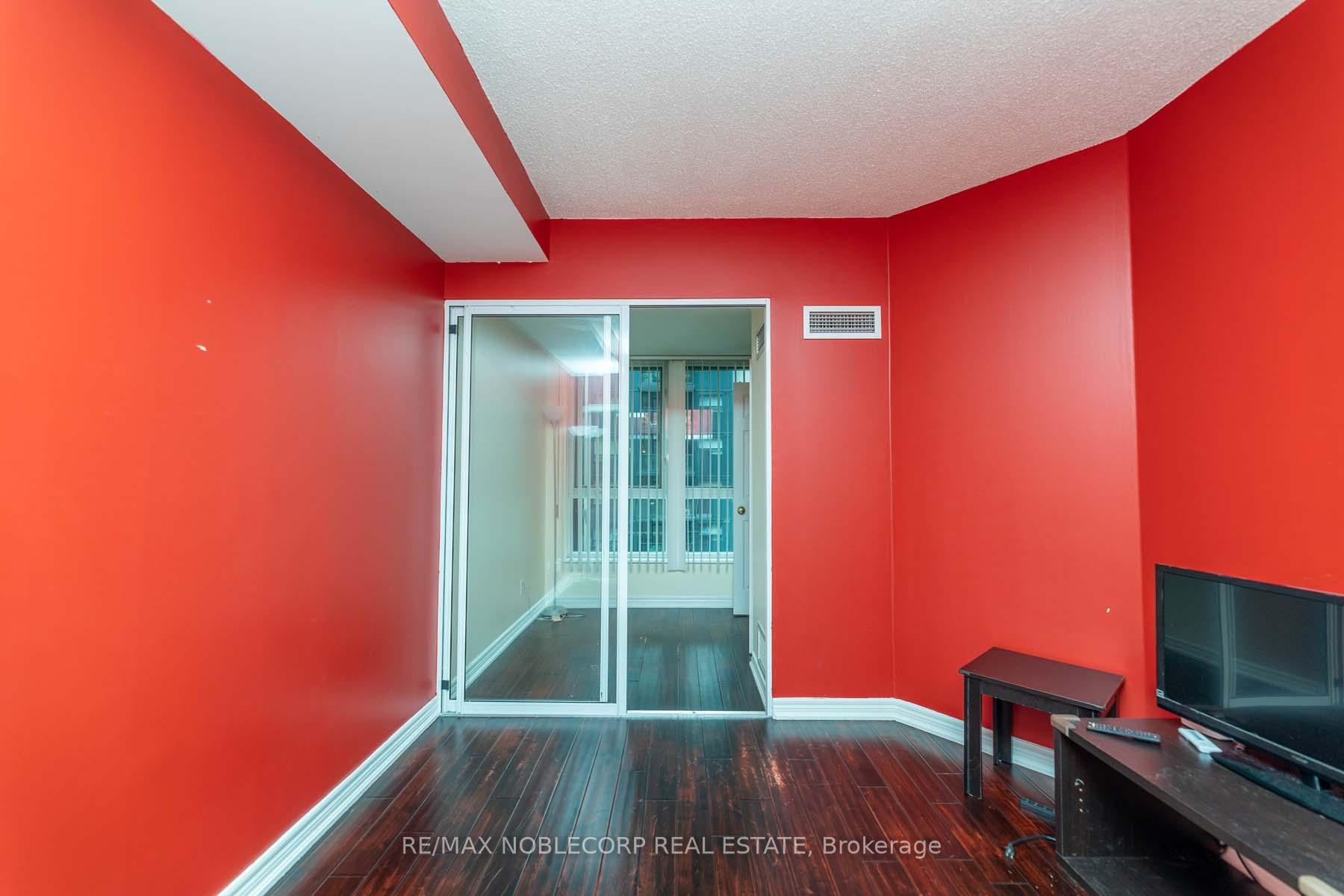 Photo 16 of Unit 609, 55 Bloor Street E, Toronto, Church-Yonge Corridor — HOMEH