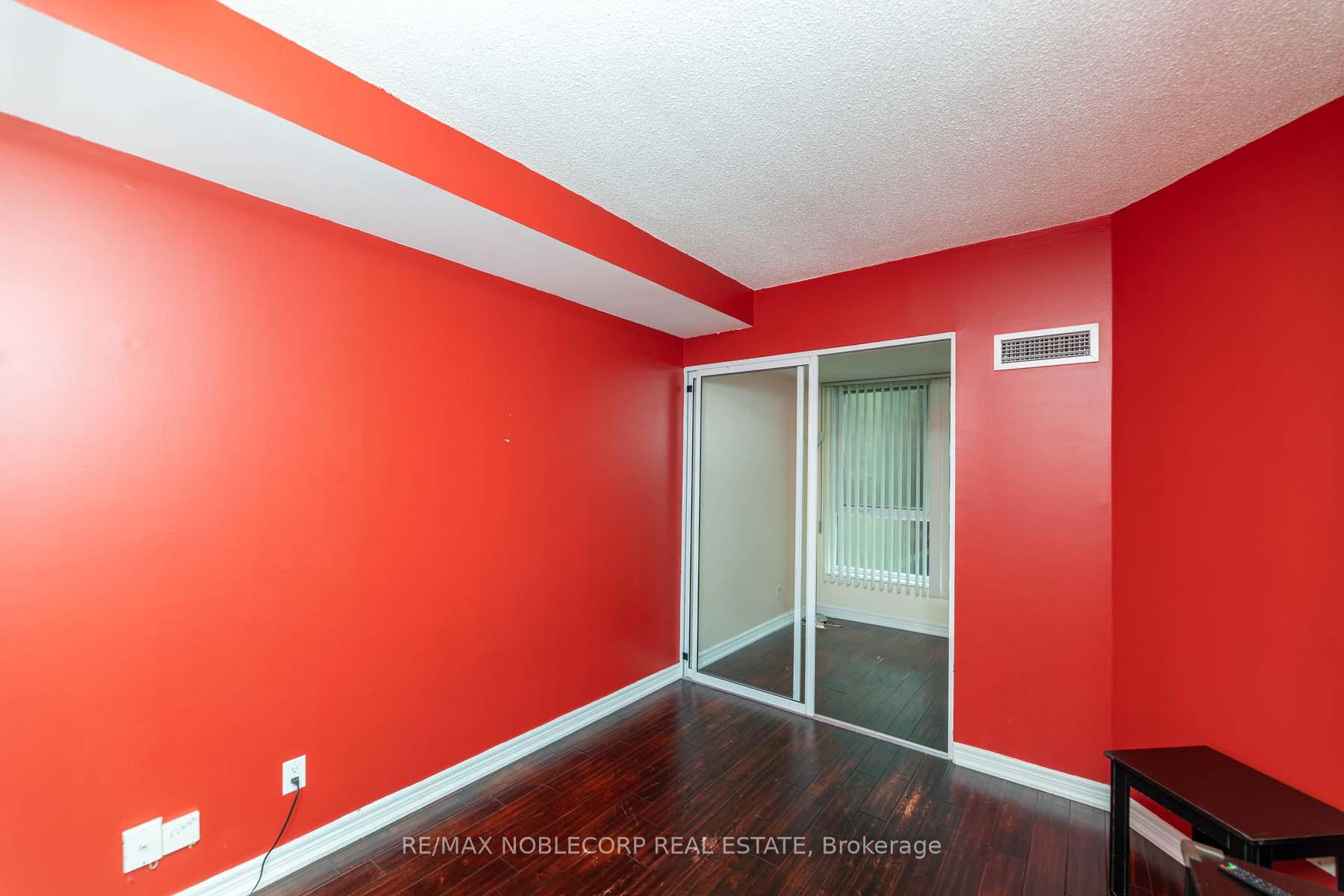 Photo 19 of Unit 609, 55 Bloor Street E, Toronto, Church-Yonge Corridor — HOMEH