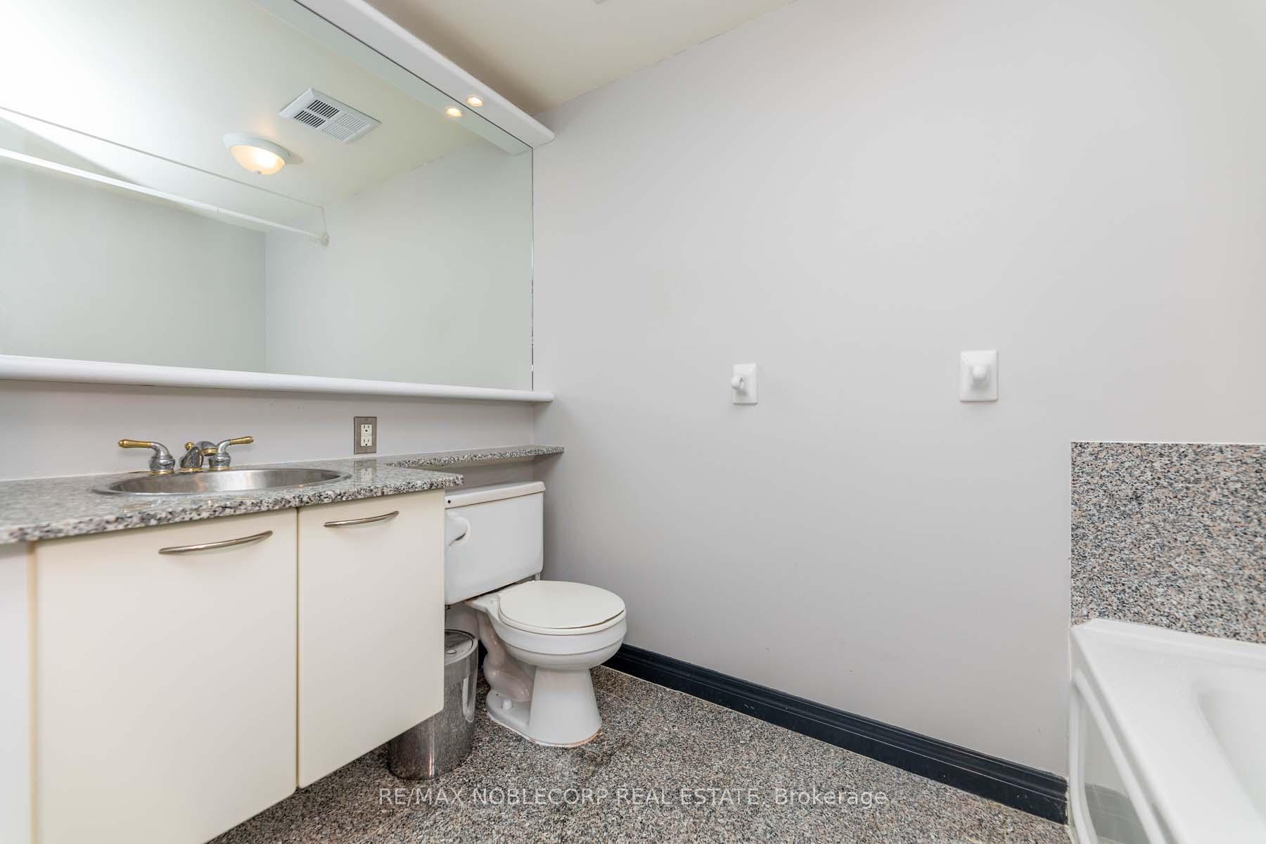 Photo 23 of Unit 609, 55 Bloor Street E, Toronto, Church-Yonge Corridor — HOMEH
