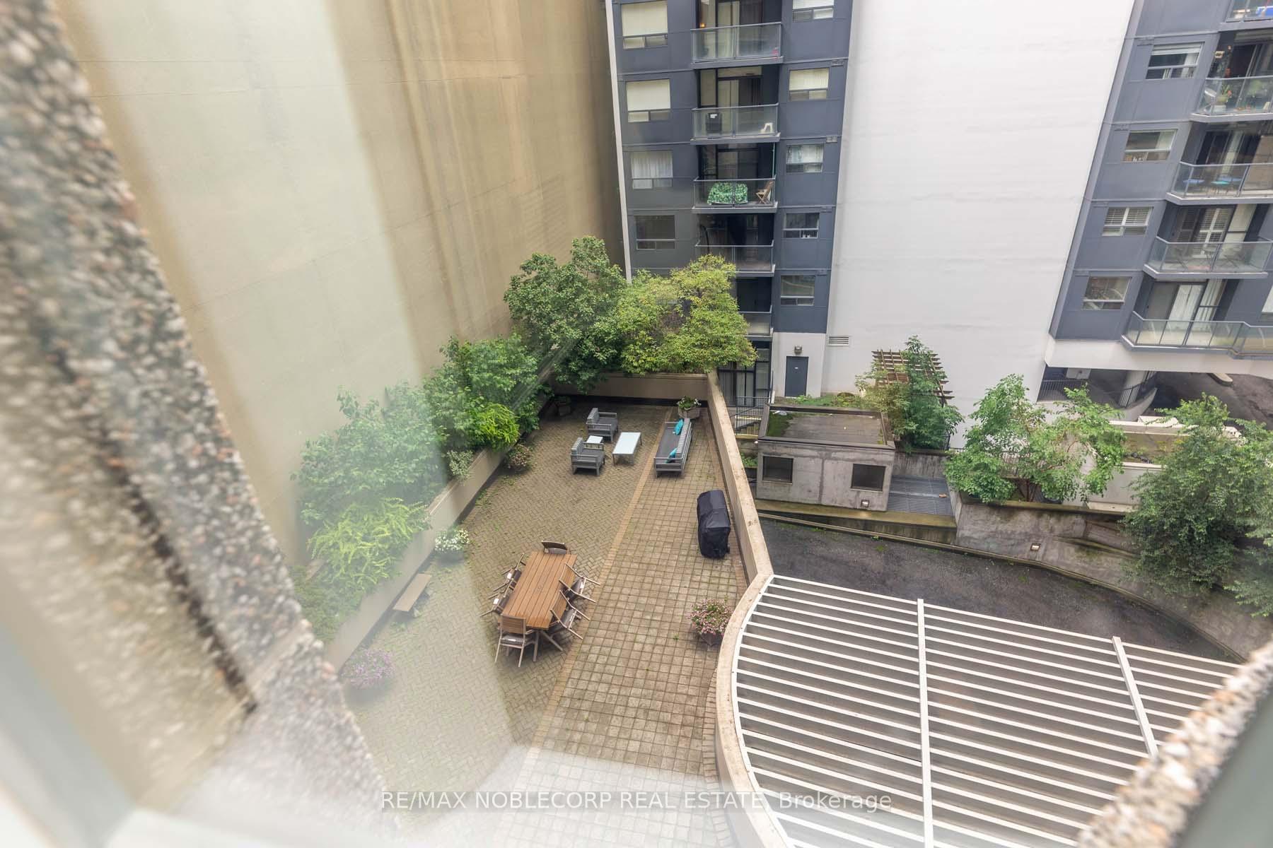 Photo 24 of Unit 609, 55 Bloor Street E, Toronto, Church-Yonge Corridor — HOMEH