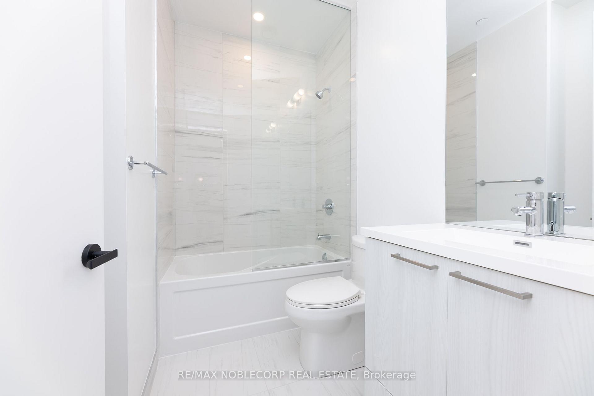 Photo 14 of Unit 5317, 195 Commerce Street, Vaughan, Vaughan Corporate Centre — HOMEH