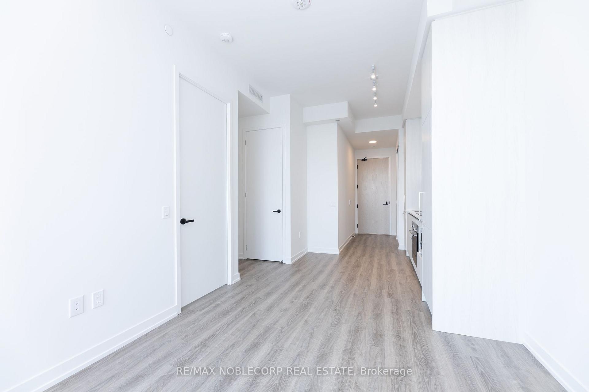 Photo 20 of Unit 5317, 195 Commerce Street, Vaughan, Vaughan Corporate Centre — HOMEH