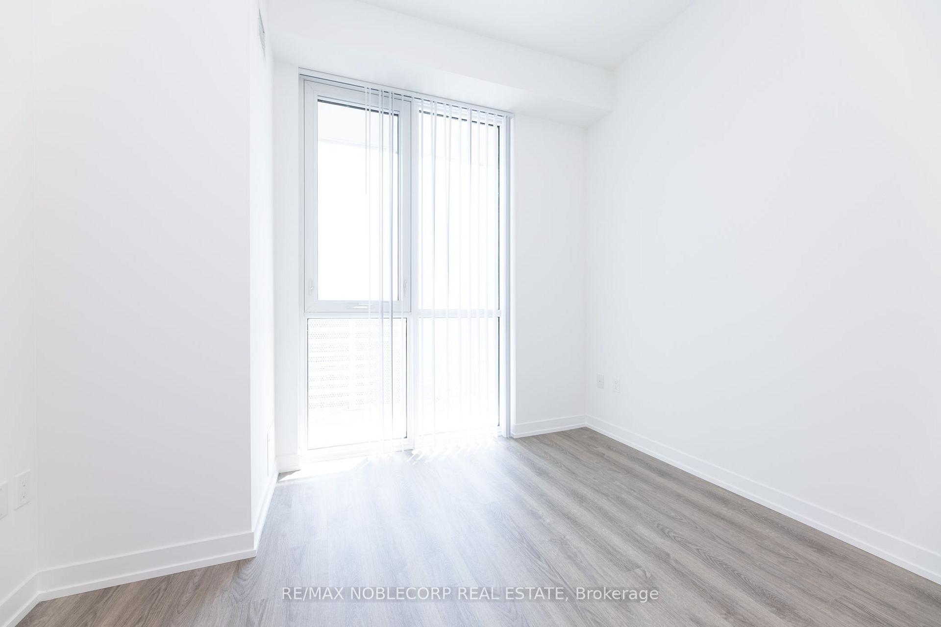 Photo 23 of Unit 5317, 195 Commerce Street, Vaughan, Vaughan Corporate Centre — HOMEH