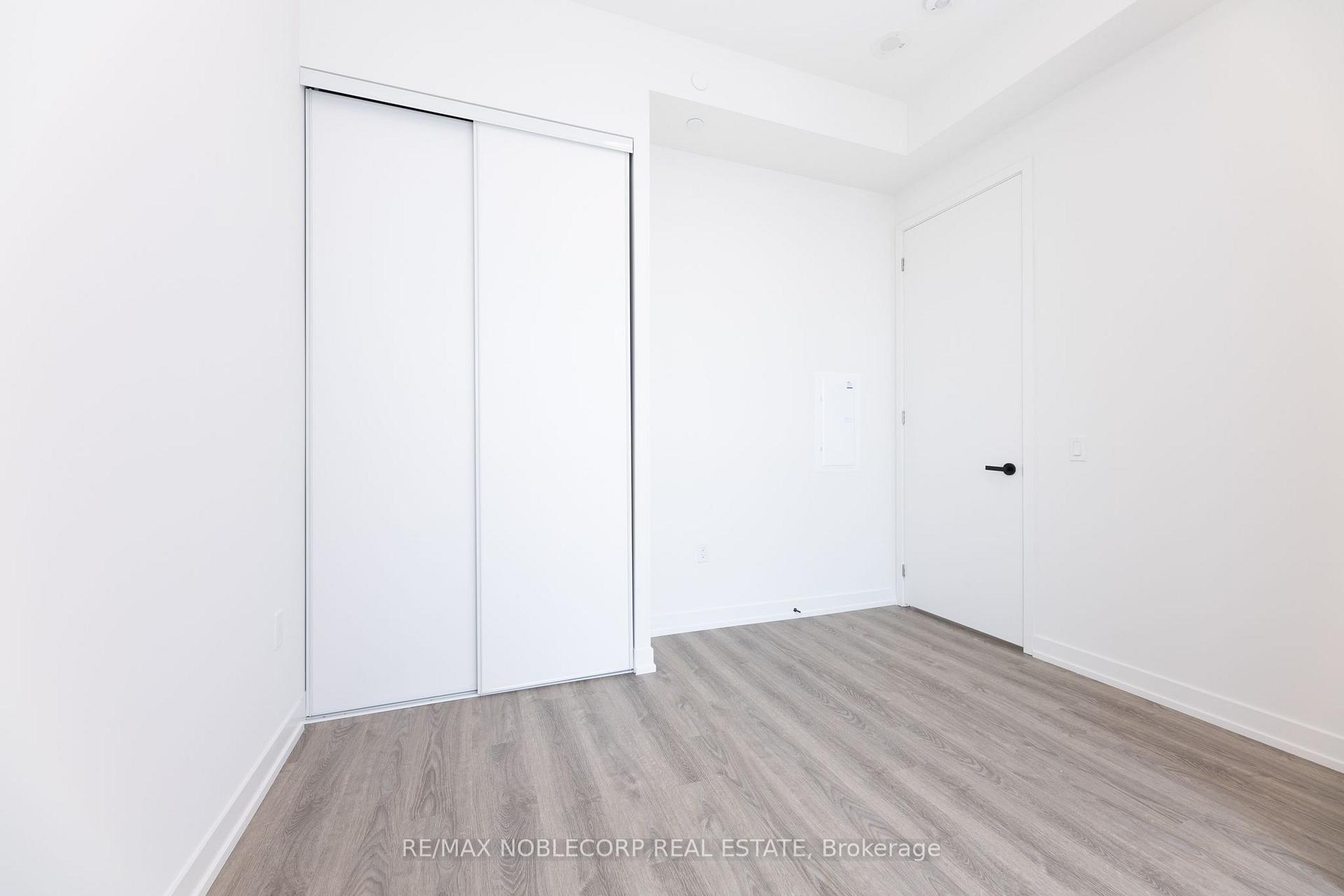 Photo 25 of Unit 5317, 195 Commerce Street, Vaughan, Vaughan Corporate Centre — HOMEH