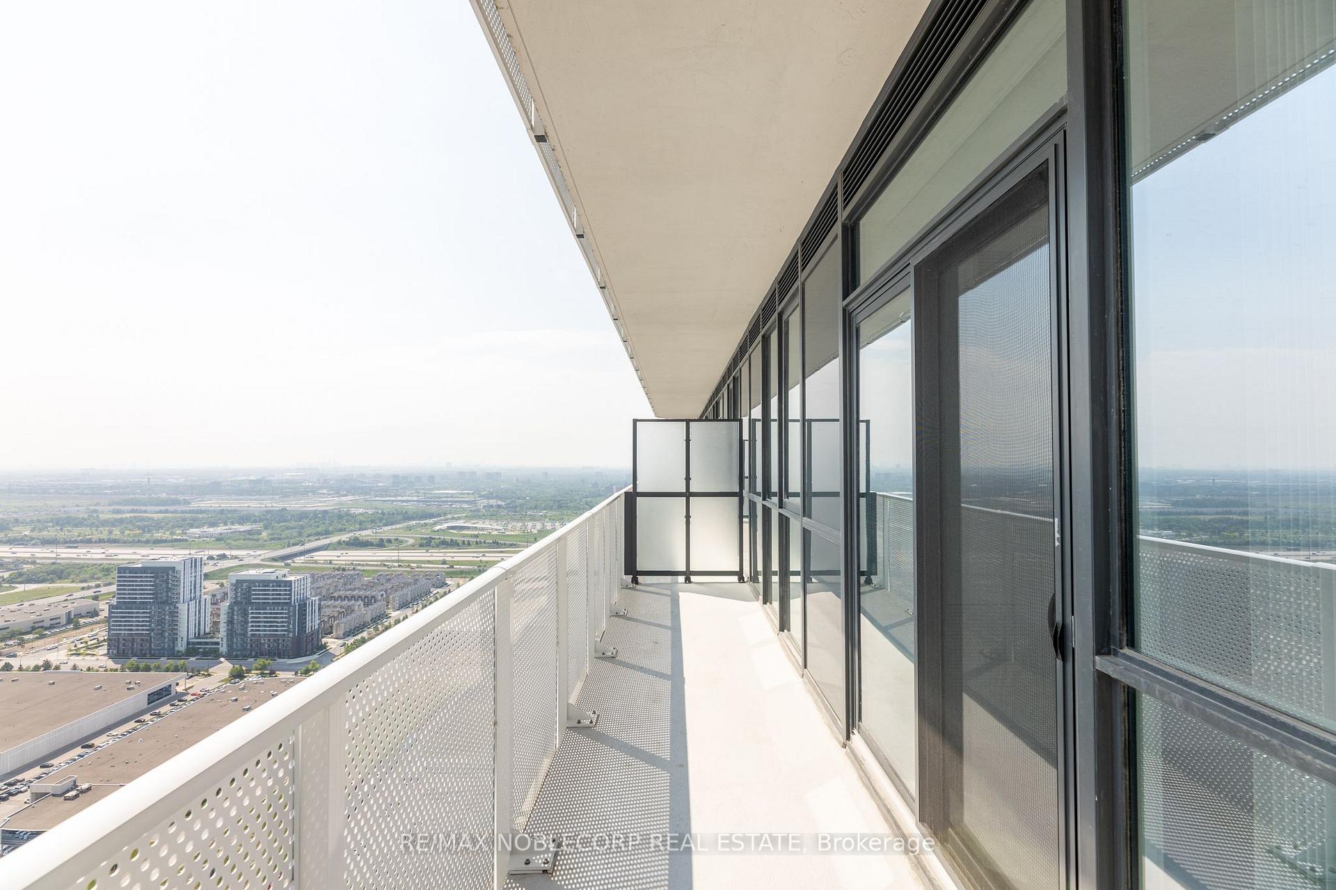 Photo 26 of Unit 5317, 195 Commerce Street, Vaughan, Vaughan Corporate Centre — HOMEH