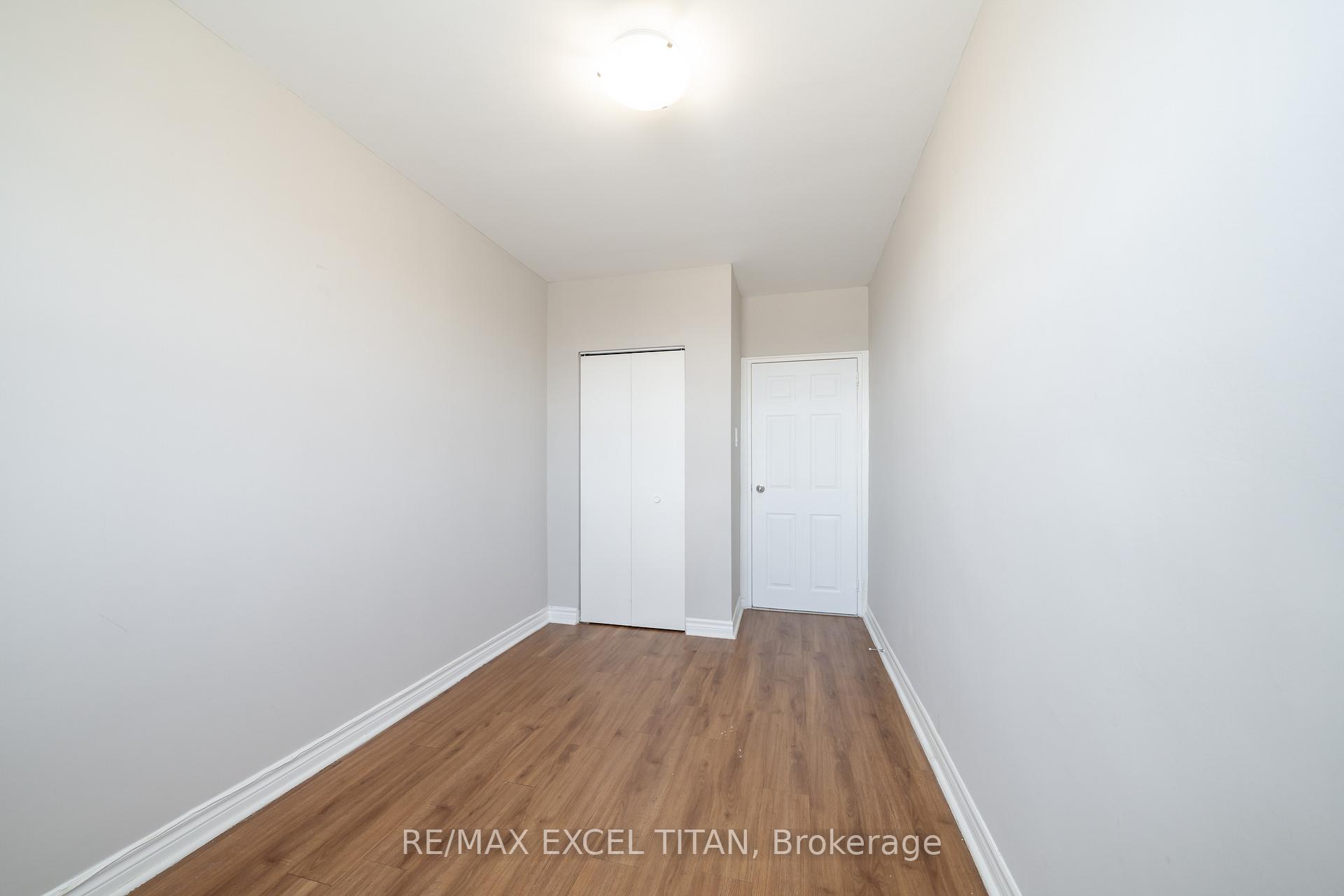 Photo 6 of Unit 334D, 468 Ottawa Street N, Hamilton, Corktown — HOMEH