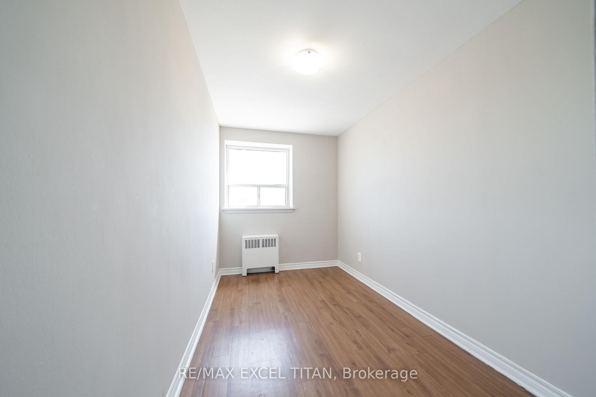 Photo 9 of Unit 334D, 468 Ottawa Street N, Hamilton, Corktown — HOMEH