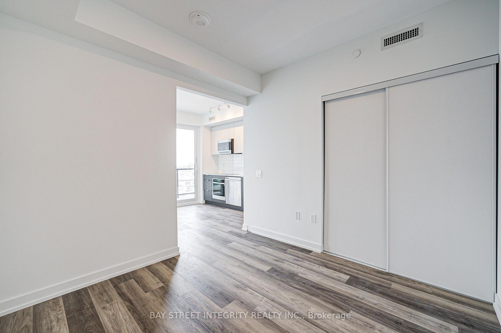 Photo 7 of Unit 505, 6 Chartwell Road, Etobicoke, Stonegate-Queensway — HOMEH