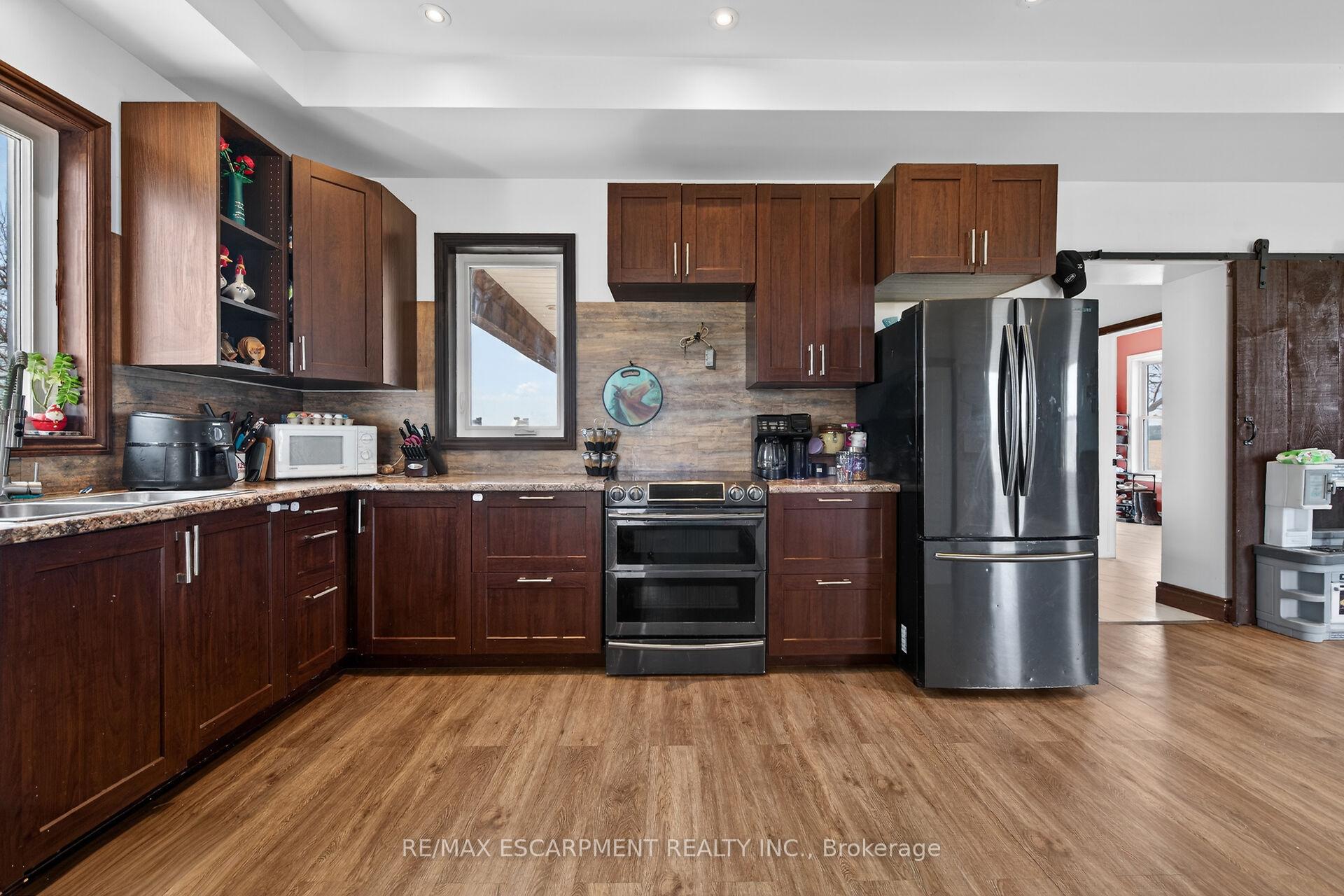 Photo 13 of 350 Concession 6 Walpole, Haldimand — HOMEH