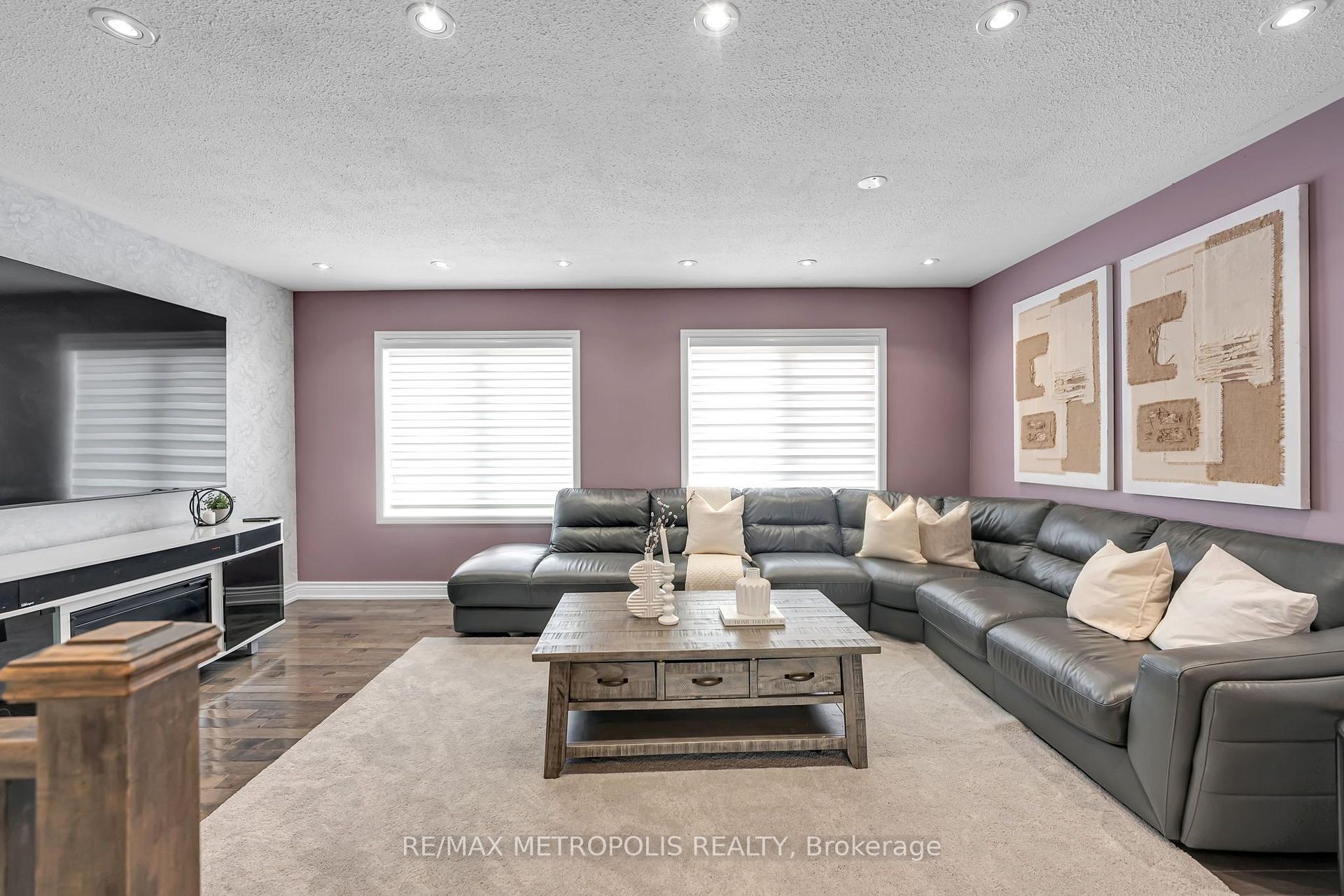 Photo 10 of 12 Affleck Road, Brampton, Northwest Brampton — HOMEH
