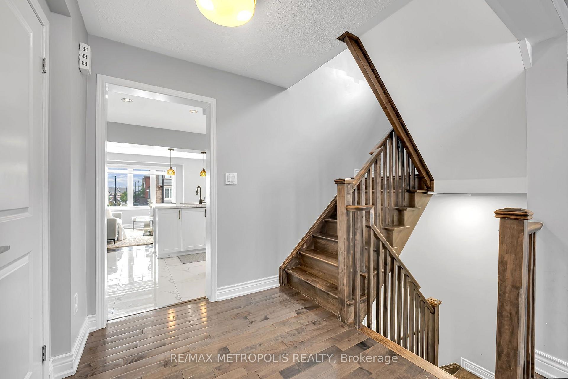Photo 13 of 12 Affleck Road, Brampton, Northwest Brampton — HOMEH