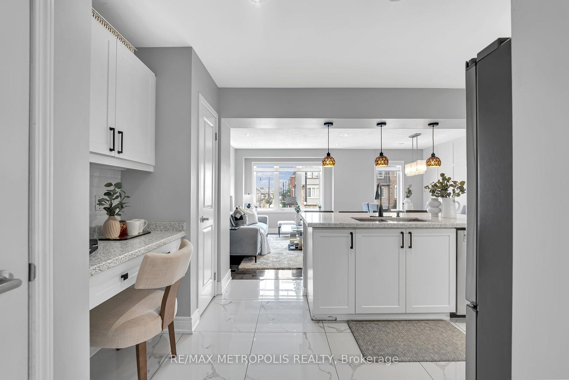 Photo 14 of 12 Affleck Road, Brampton, Northwest Brampton — HOMEH